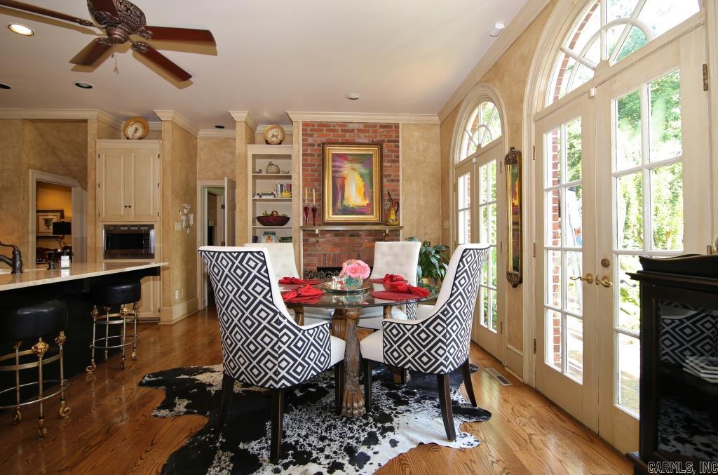 HICKORY HILLS - Residential