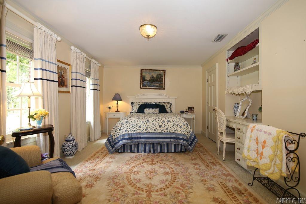 HICKORY HILLS - Residential