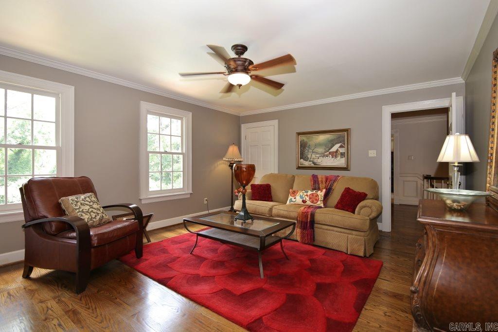 HICKORY HILLS - Residential