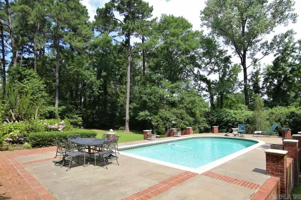 HICKORY HILLS - Residential
