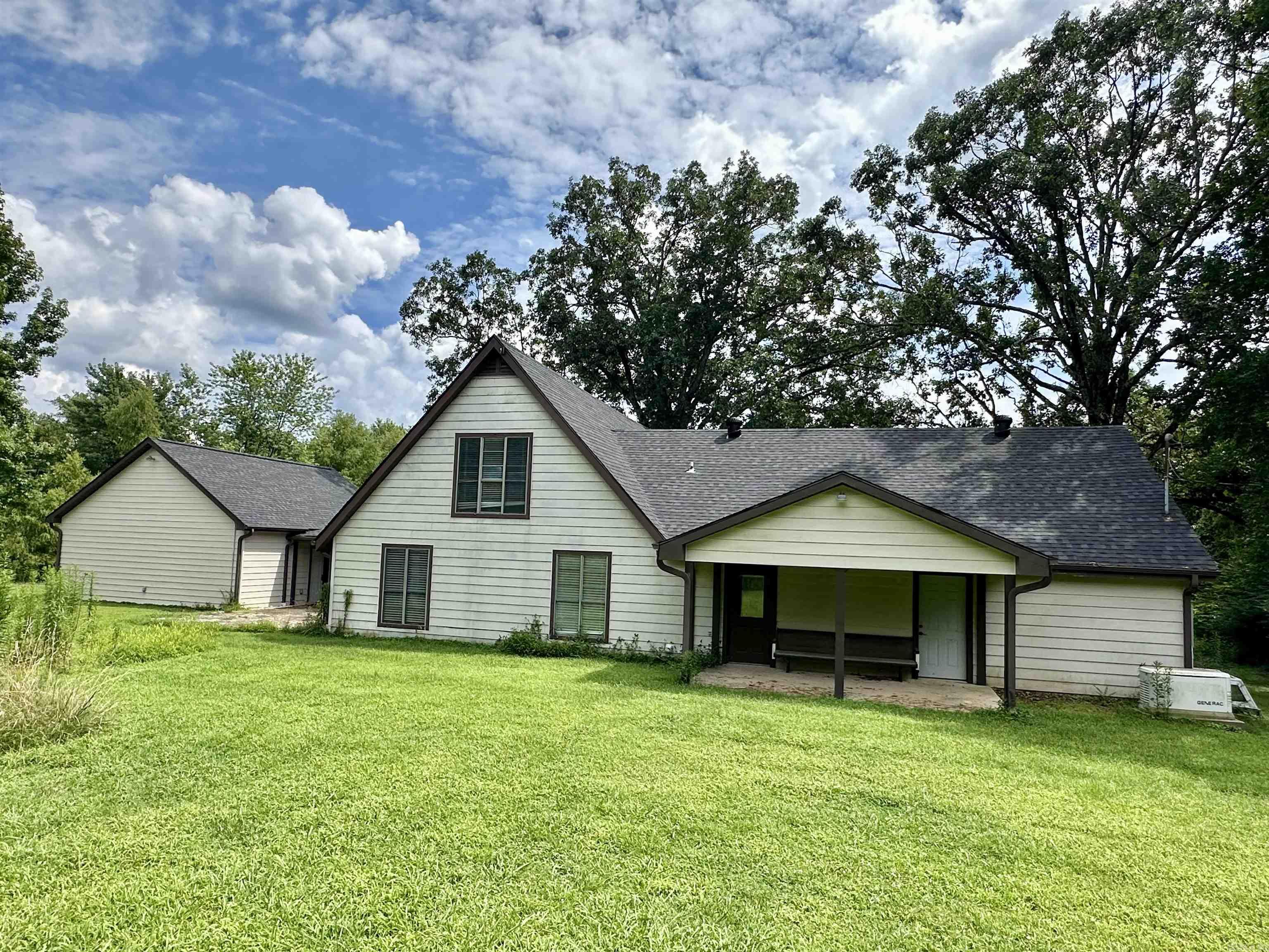 Shady Grove - Residential