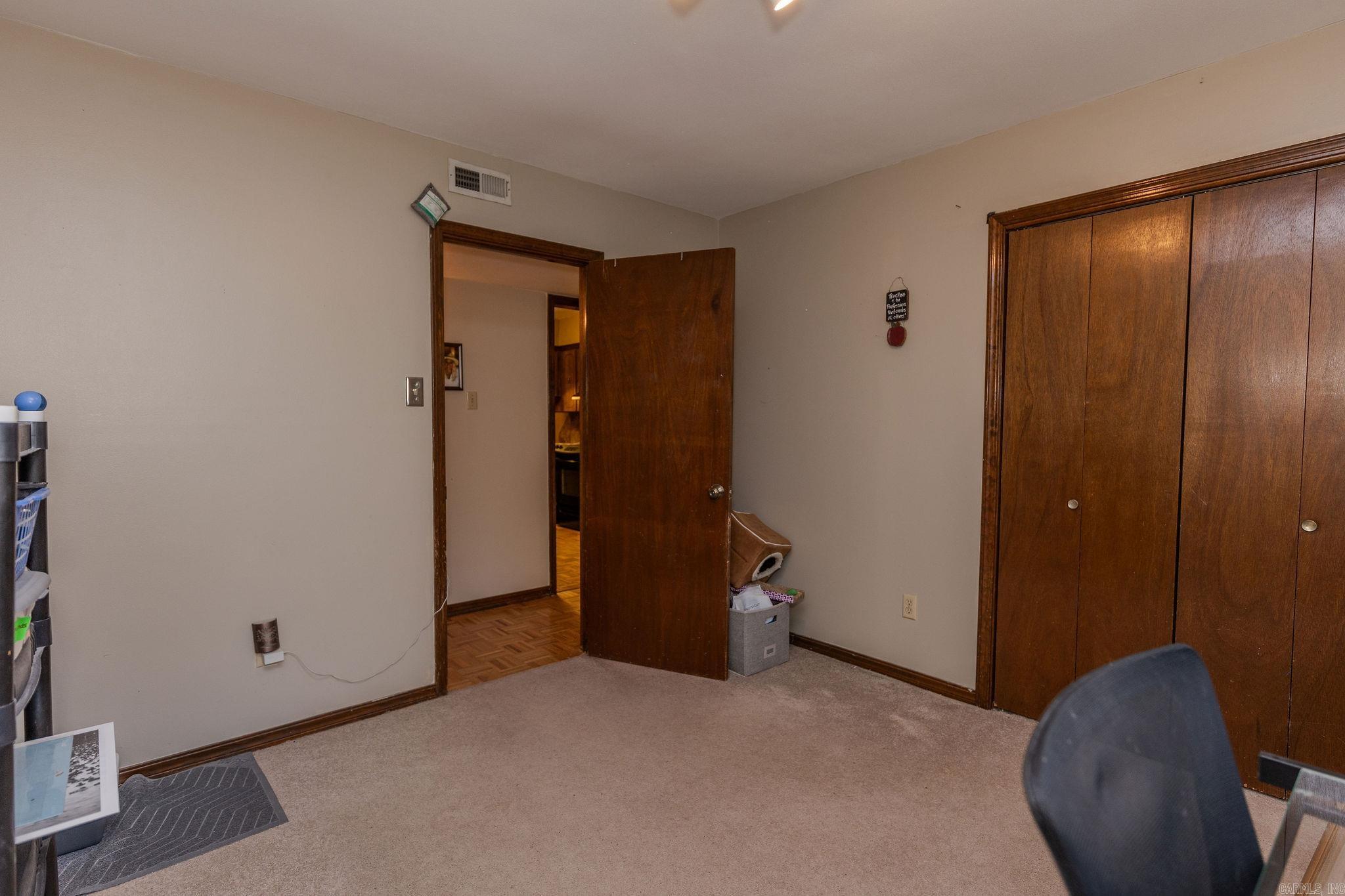 OTTER CREEK COMMUNITY - Residential