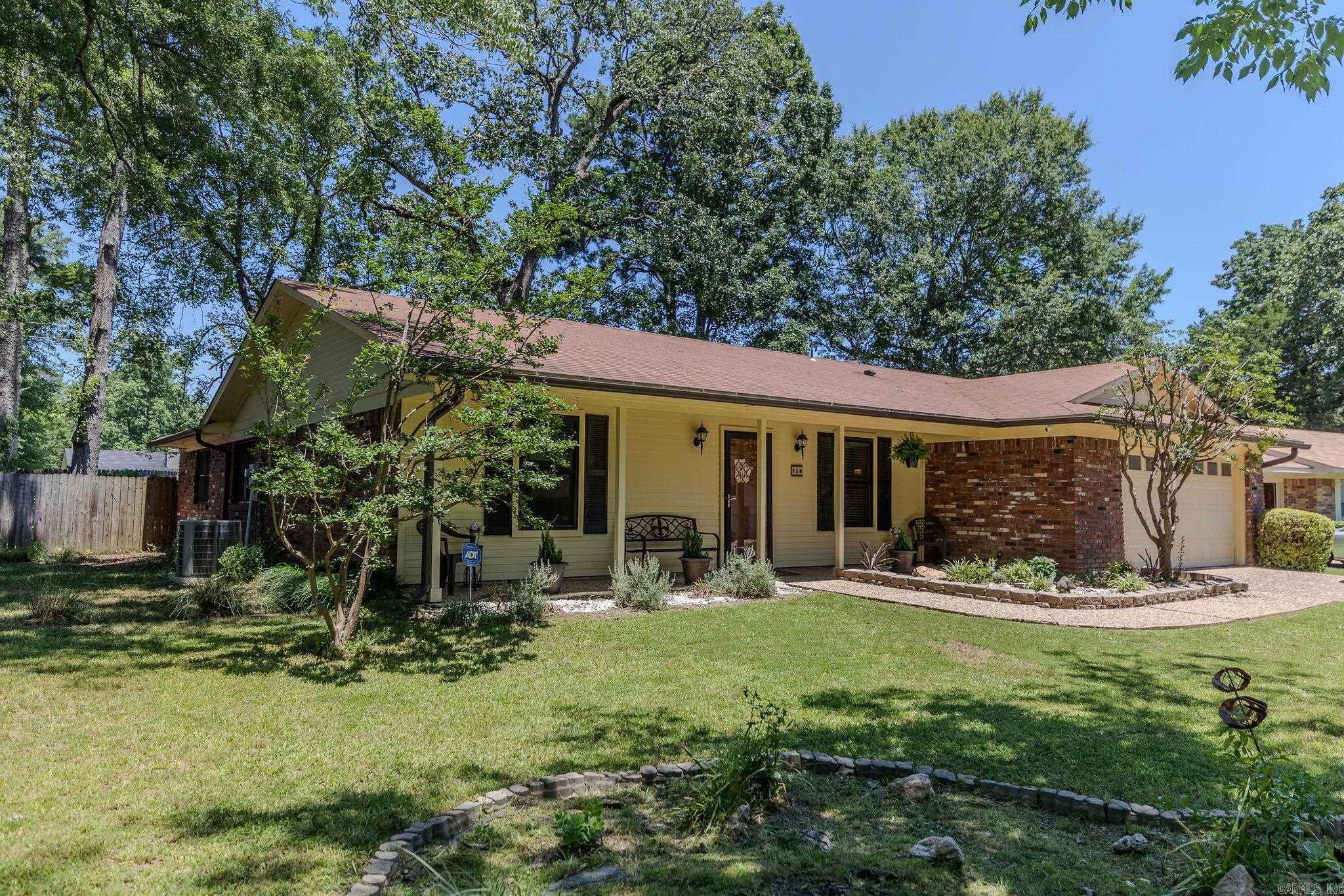 OTTER CREEK COMMUNITY - Residential