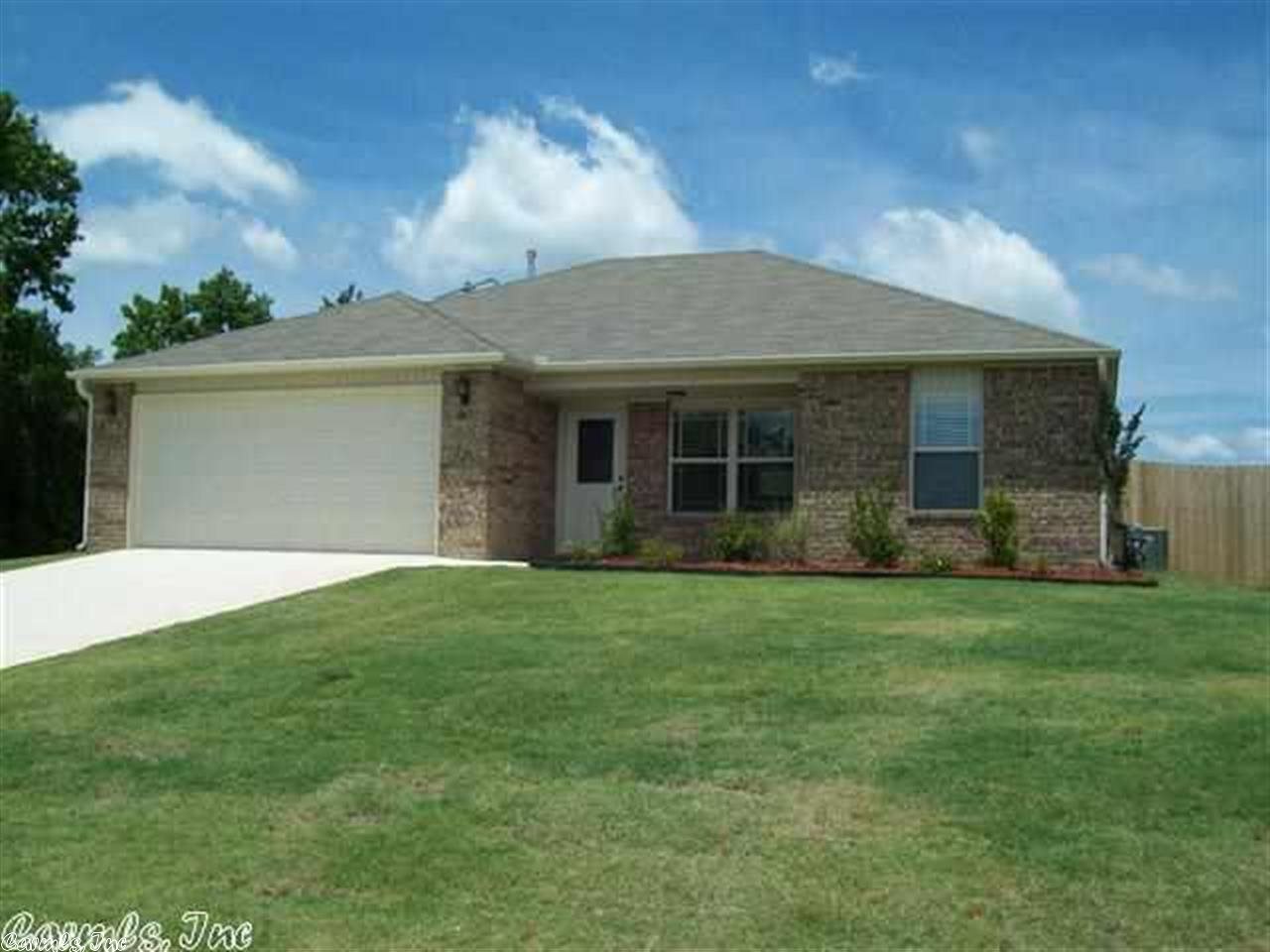Enjoy family time in one of Beebe's newest subdivisions with 3 bedrooms, 2 bathrooms. This home offers Granite counter tops, crown molding, arch door ways, tray ceiling, walk-in closets, extra storage. double vanity in Master. All this sit on a corner lot with privacy fenced yard. A MUST SEE