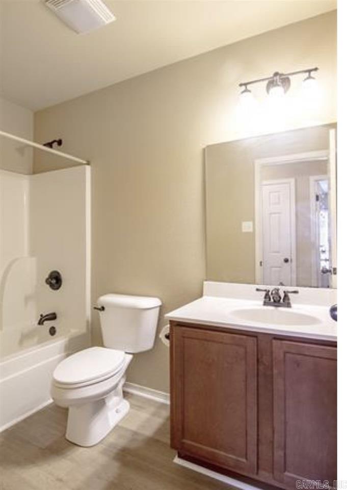 Woodside Place - Residential Lease