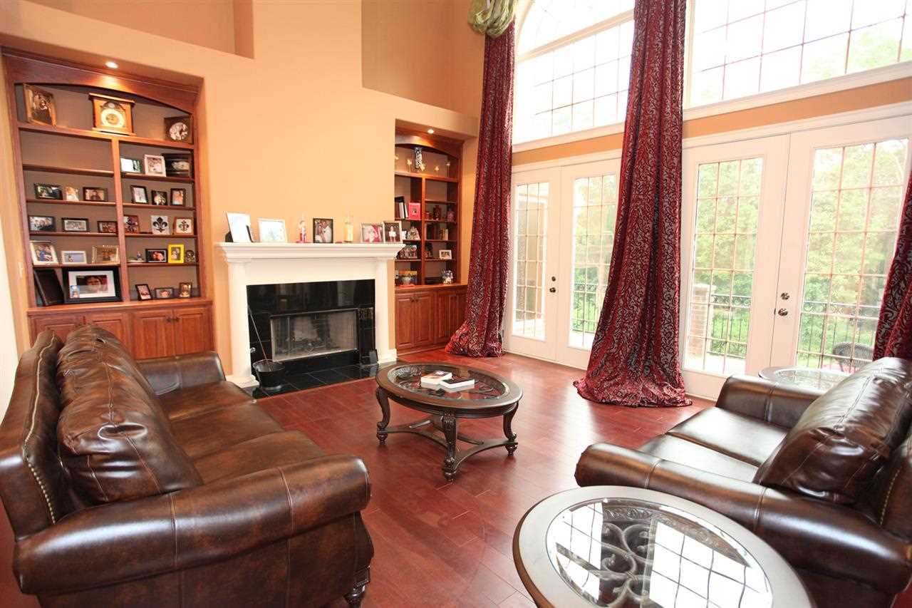 ESTATES OF RIVER VIEW - Residential