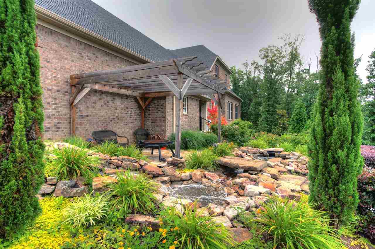 ESTATES OF RIVER VIEW - Residential