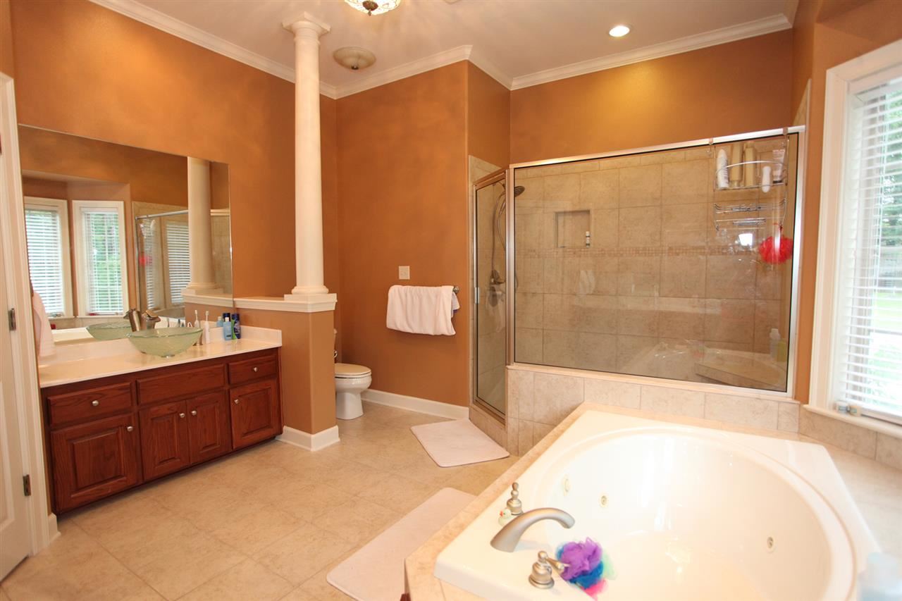 ESTATES OF RIVER VIEW - Residential