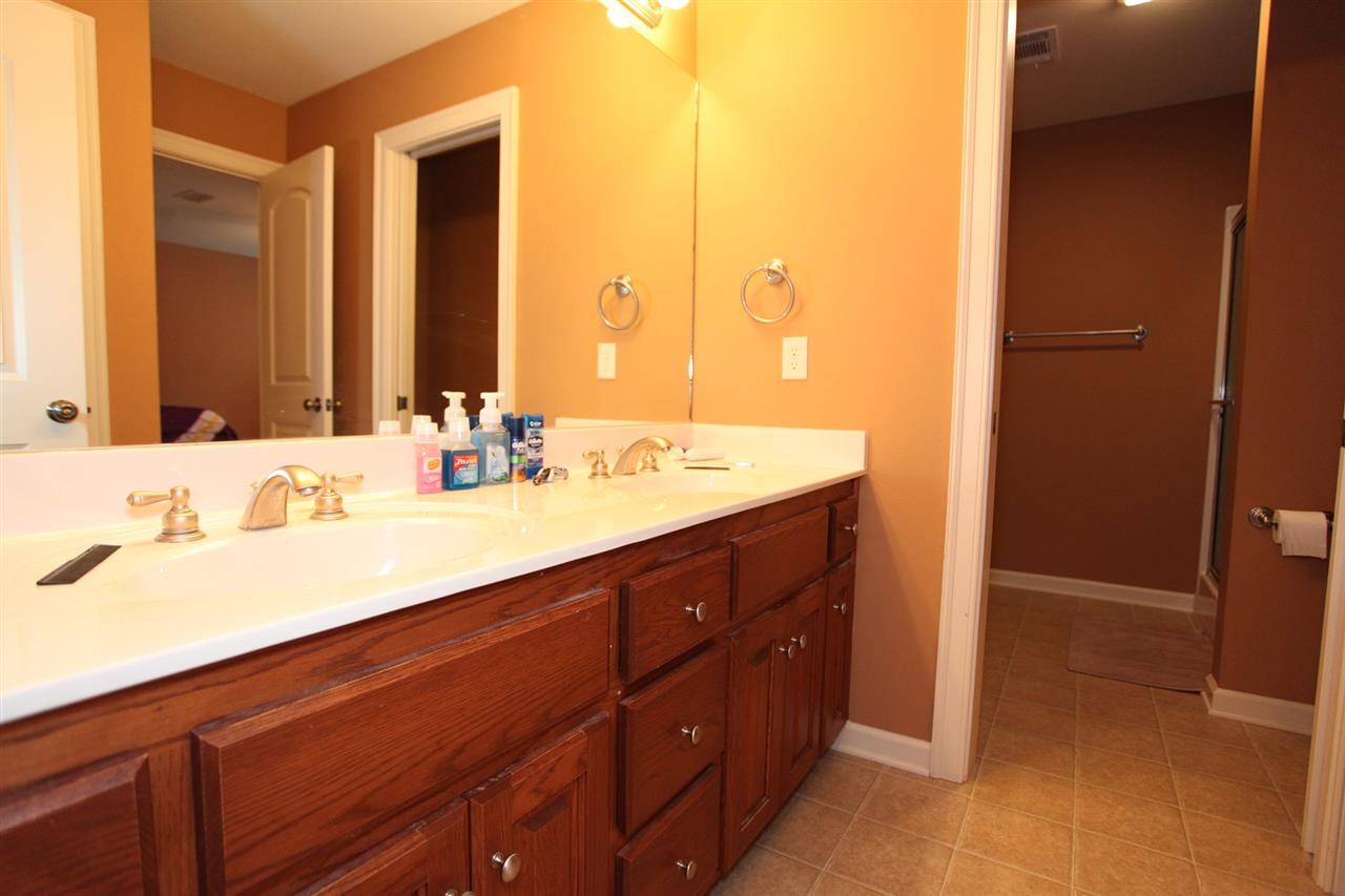 ESTATES OF RIVER VIEW - Residential