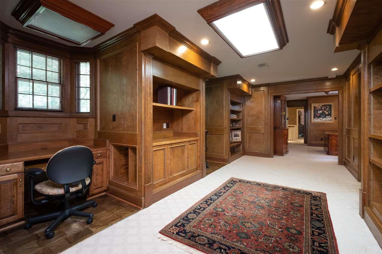 HICKORY HILLS - Residential