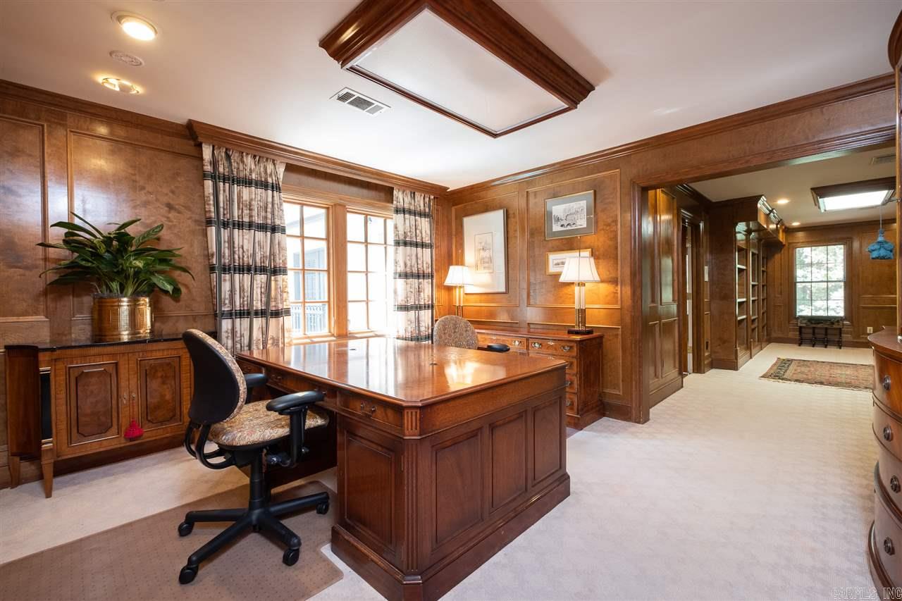 HICKORY HILLS - Residential