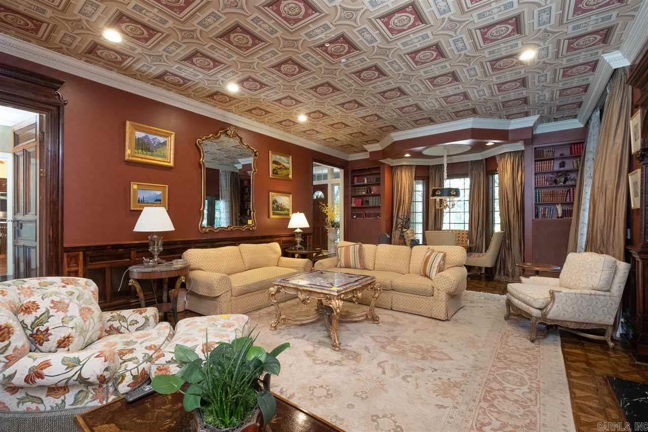 HICKORY HILLS - Residential