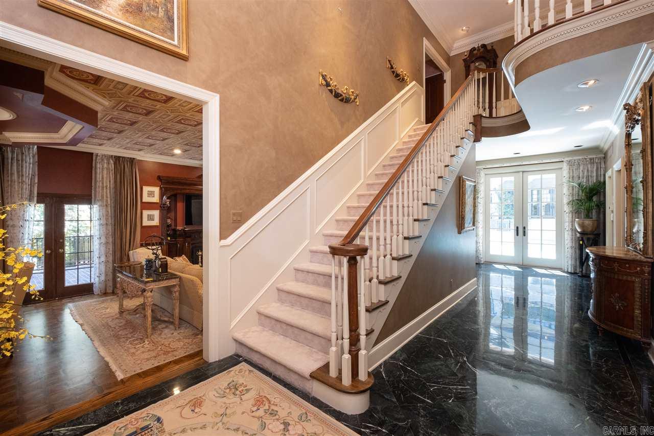 HICKORY HILLS - Residential