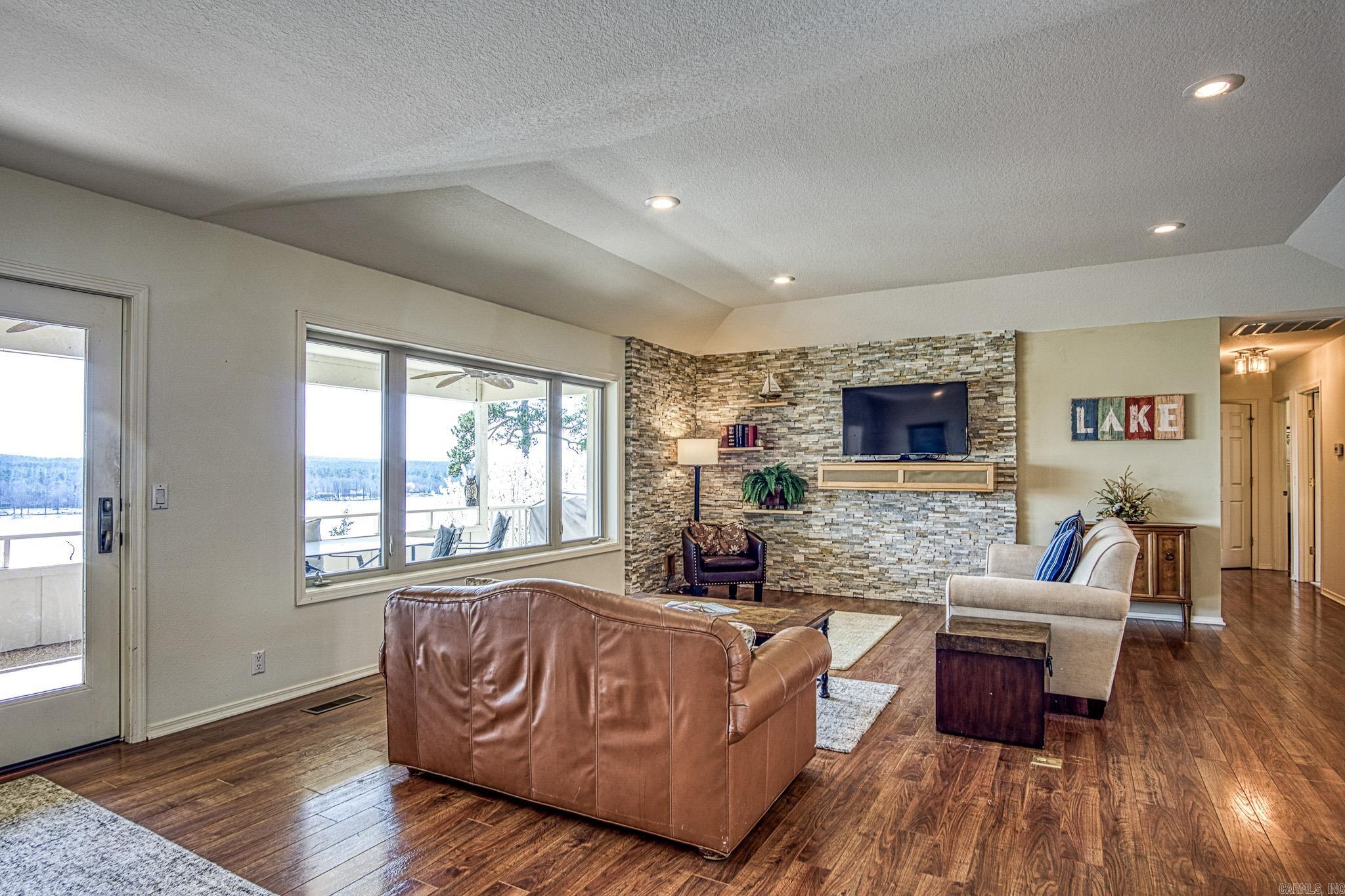 Coronado - Residential