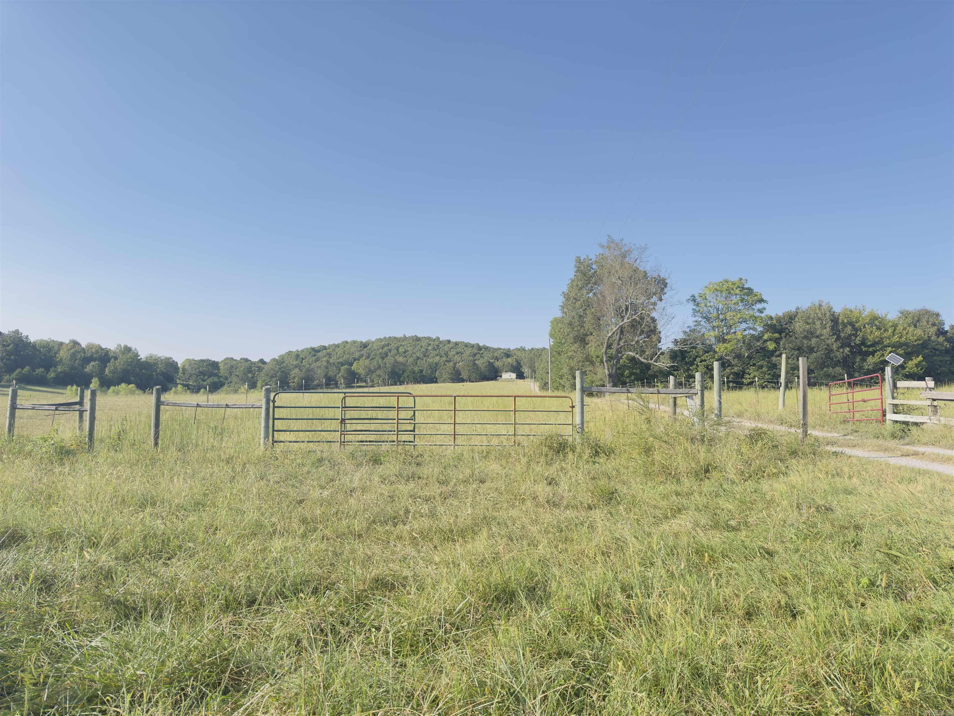 Metes & Bounds - Land