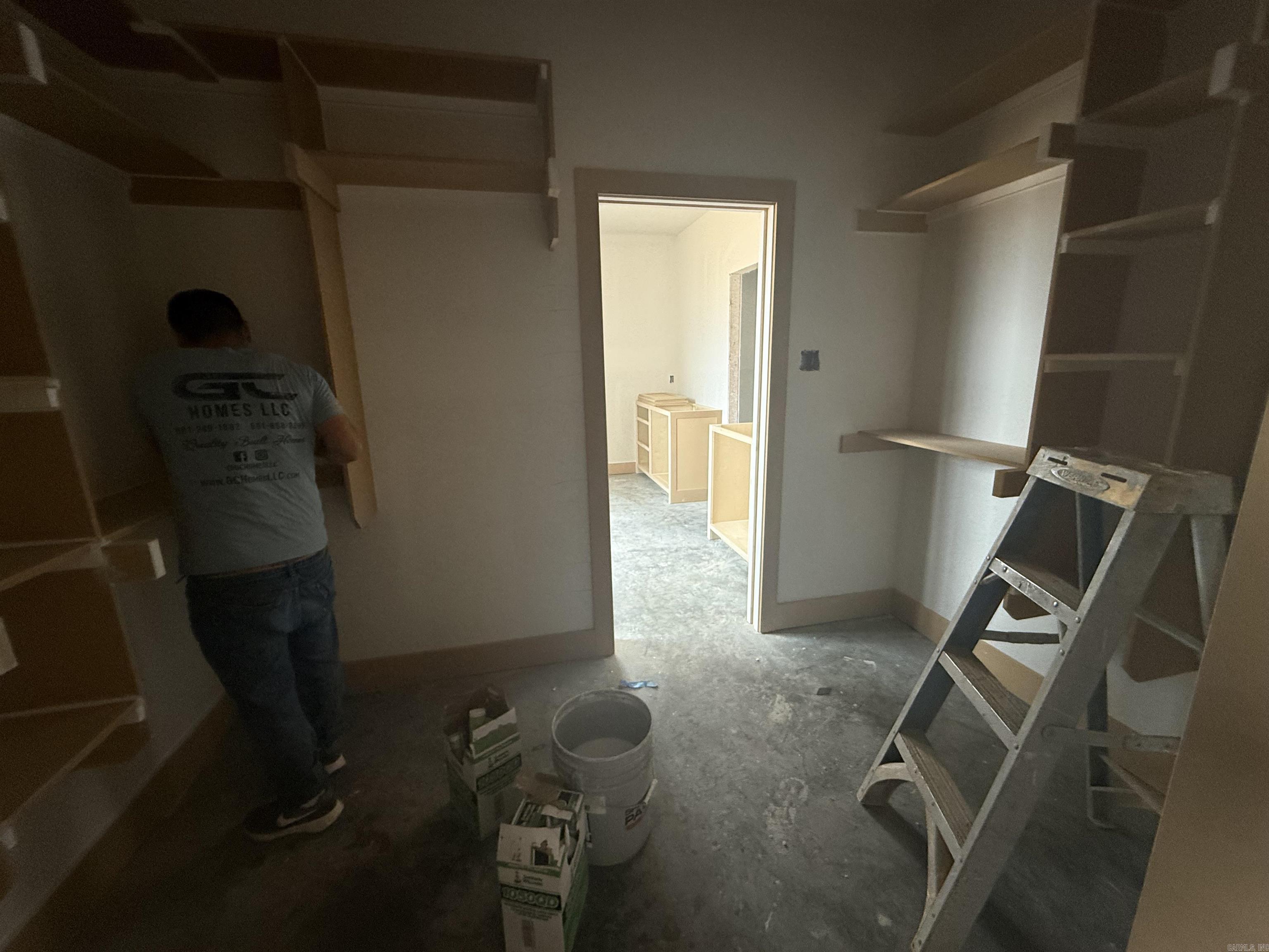 SPENCER CROSSING LLC - Residential