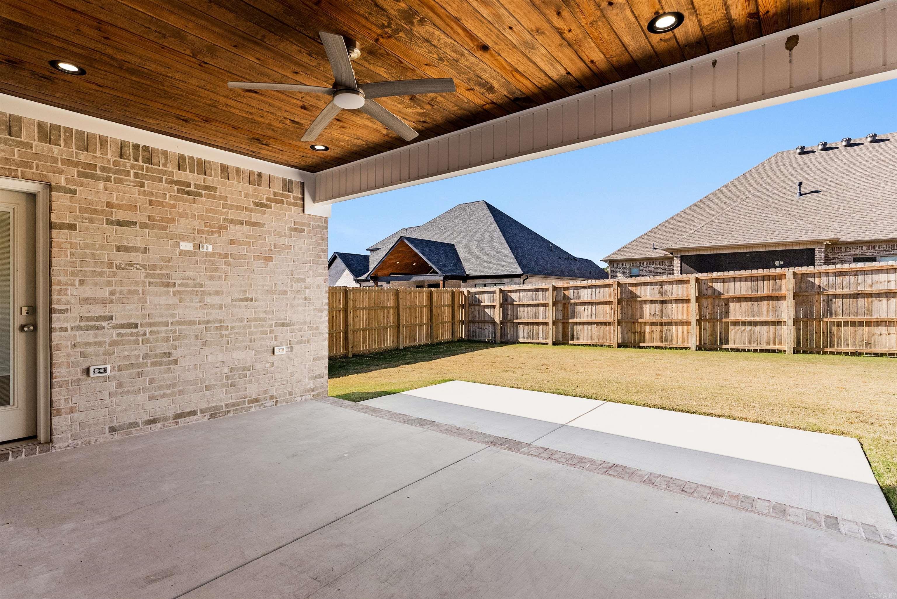 Lands End Estates - Residential