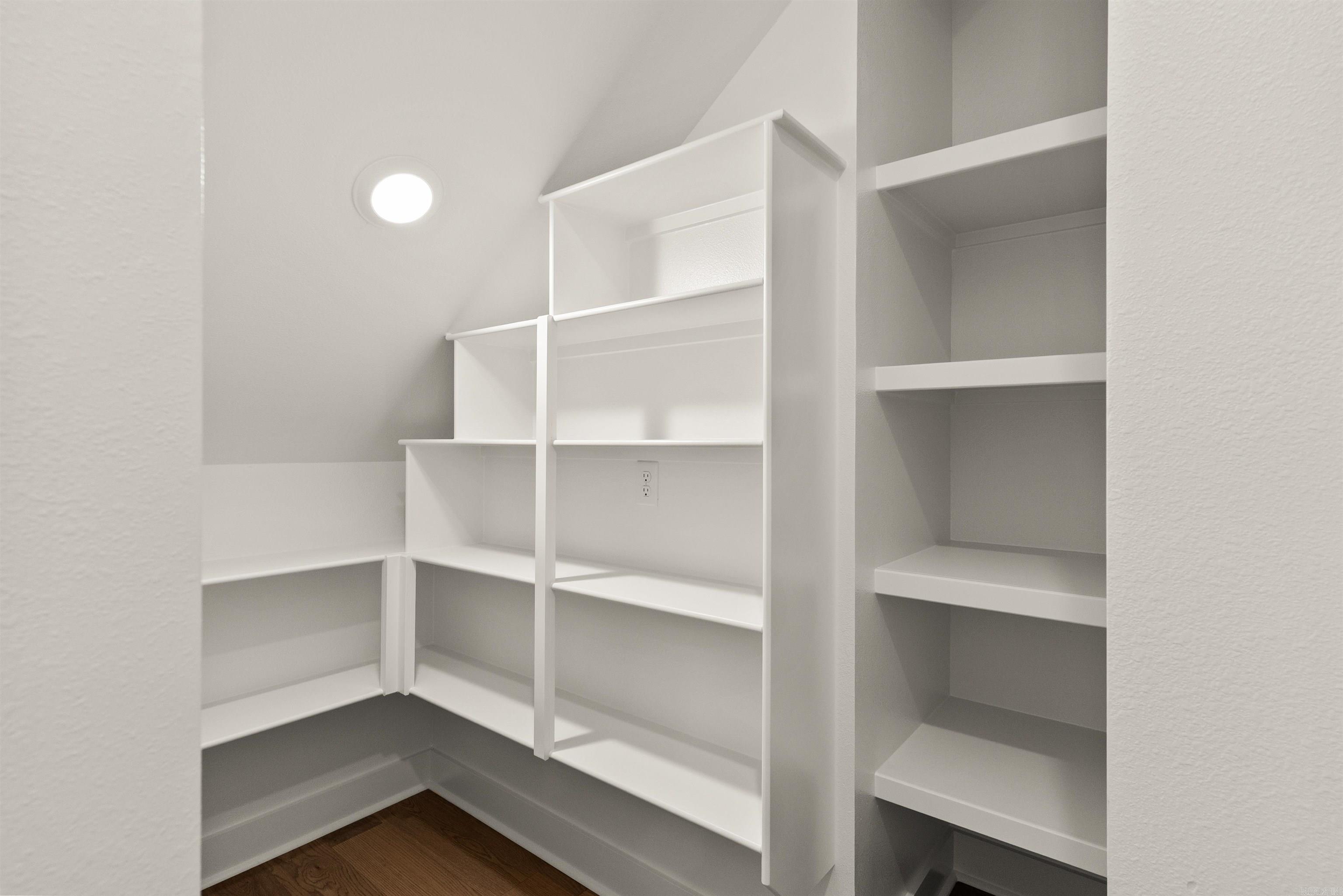 Lands End Estates - Residential