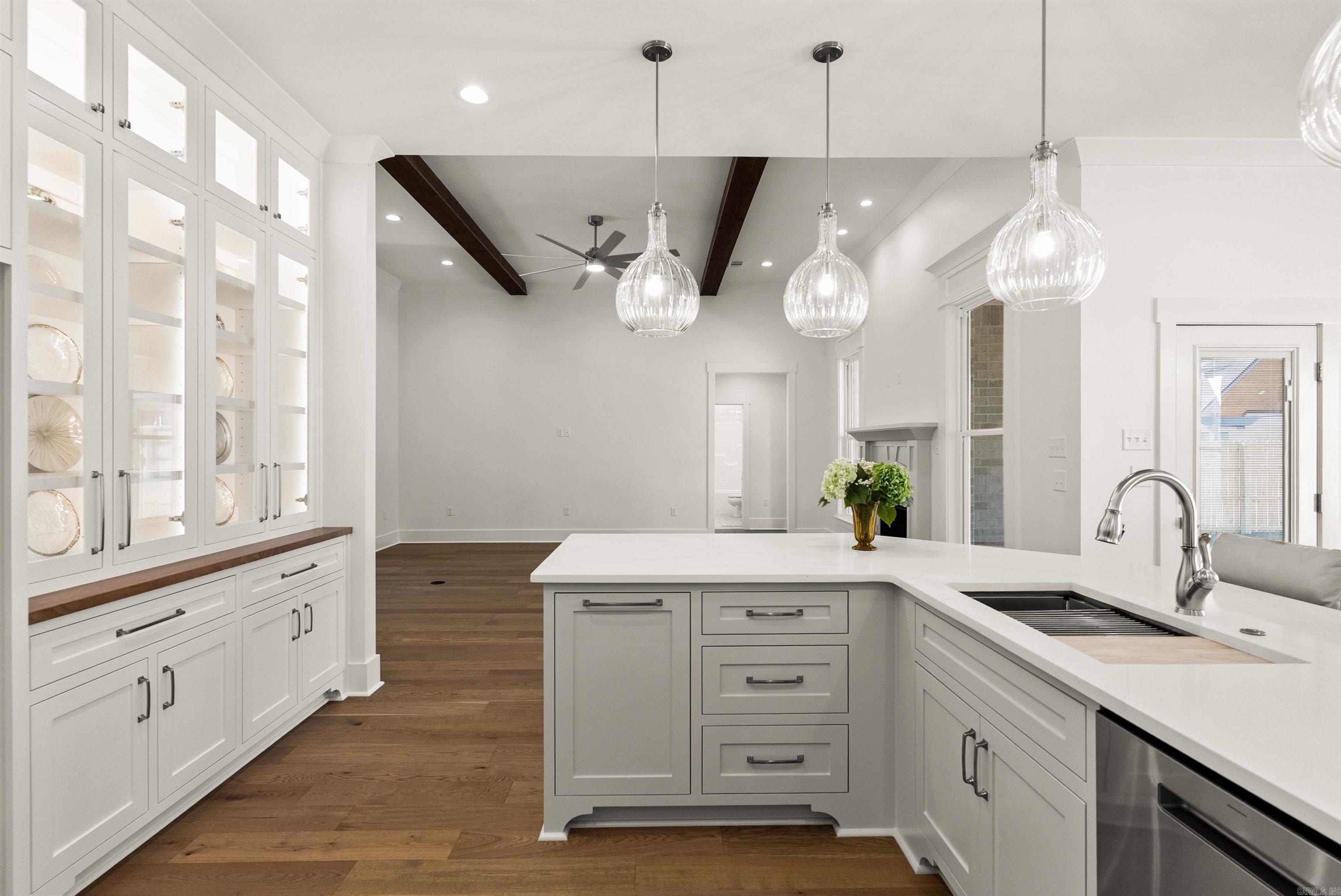 Lands End Estates - Residential