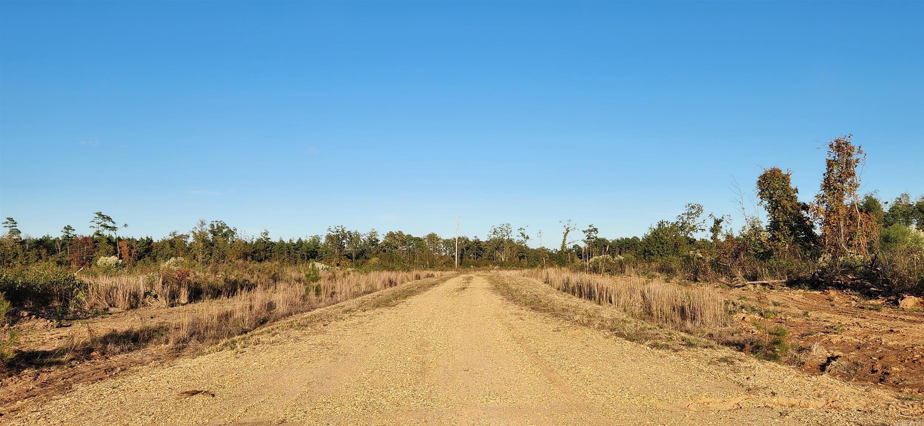 THOMAS' ACRES - Land