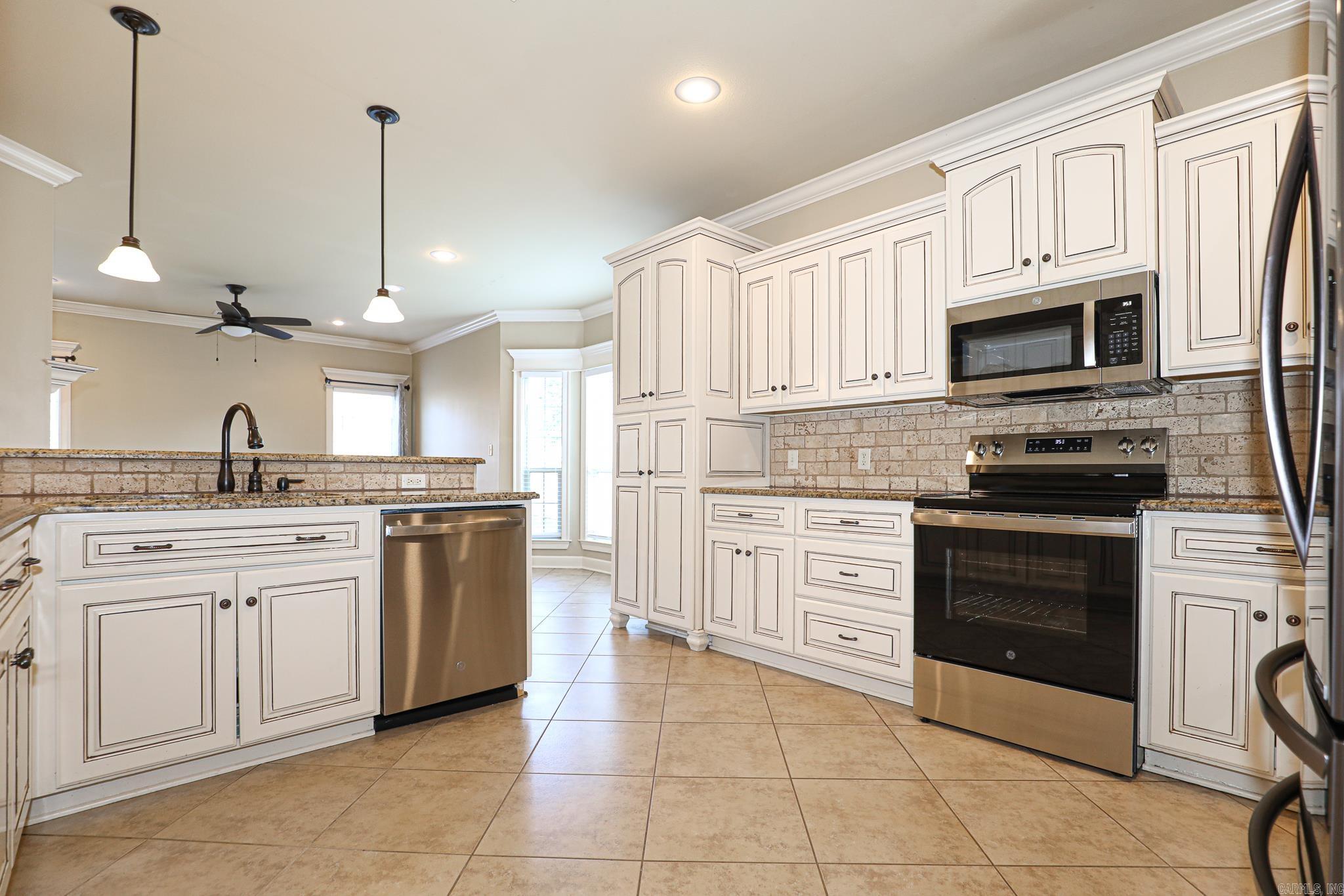 COLDWATER CREEK - Residential