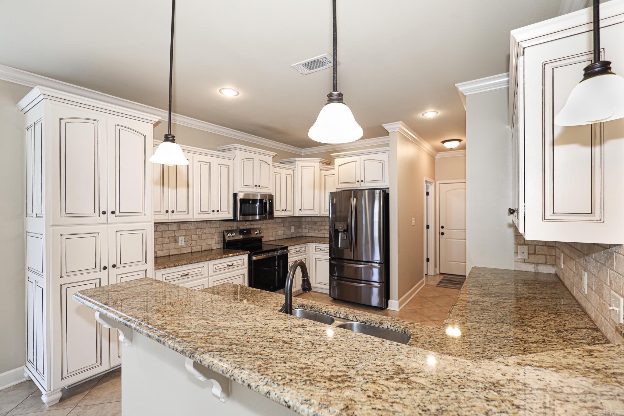 COLDWATER CREEK - Residential