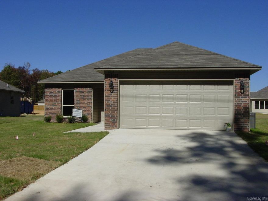 HERE IT IS! NEW CONSTRUCTION HOME IN GREENWOOD ACRES SUBDIVISION. VERY CENTRALLY LOCATED. MINUTES FROM WEST LITTLE ROCK AND MINUTES FROM THE NEW SHOPPING CENTER GOING IN AT OTTER CREEK. GREAT FLOOR PLAN, THIS HOME HAS TWO LARGE WALK IN CLOSETS IN THE MASTER BEDROOM, BEAUTIFUL STAINED CABINETS IN TH, AND CERAMIC TILE IN THE KITCHEN AND BATHS.  NEW CONSTRUCTION HOME IN AN ESTABLISHED SUBDIVISION. PERFECT FOR FIRST TIME HOME BUYERS.  DEFINITELY WON'T BE AVAILABLE FOR LONG!  HURRY AND MAKE AN OFFER!!