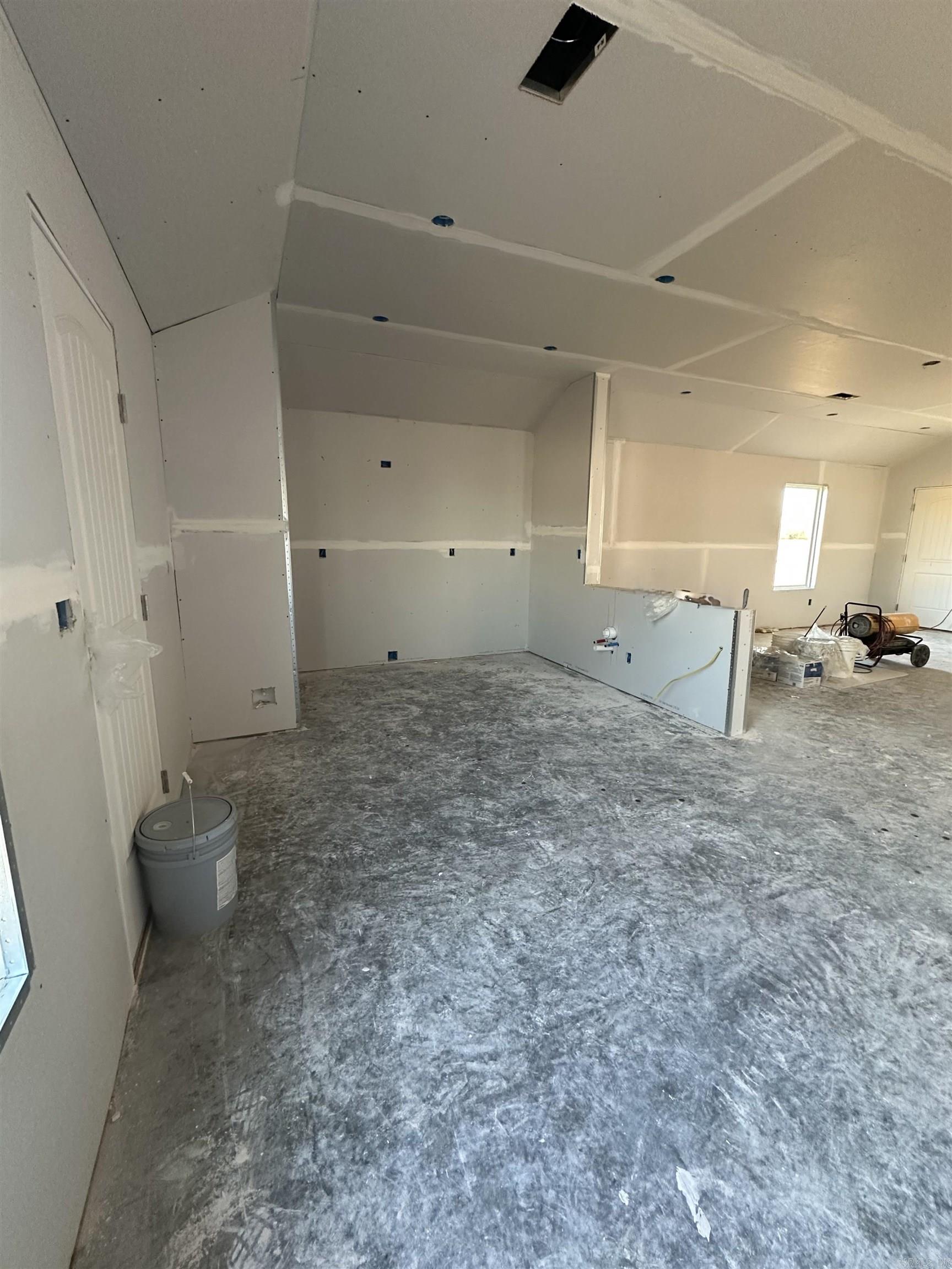 SOUTHFORK RANCH S/D PH I - Residential