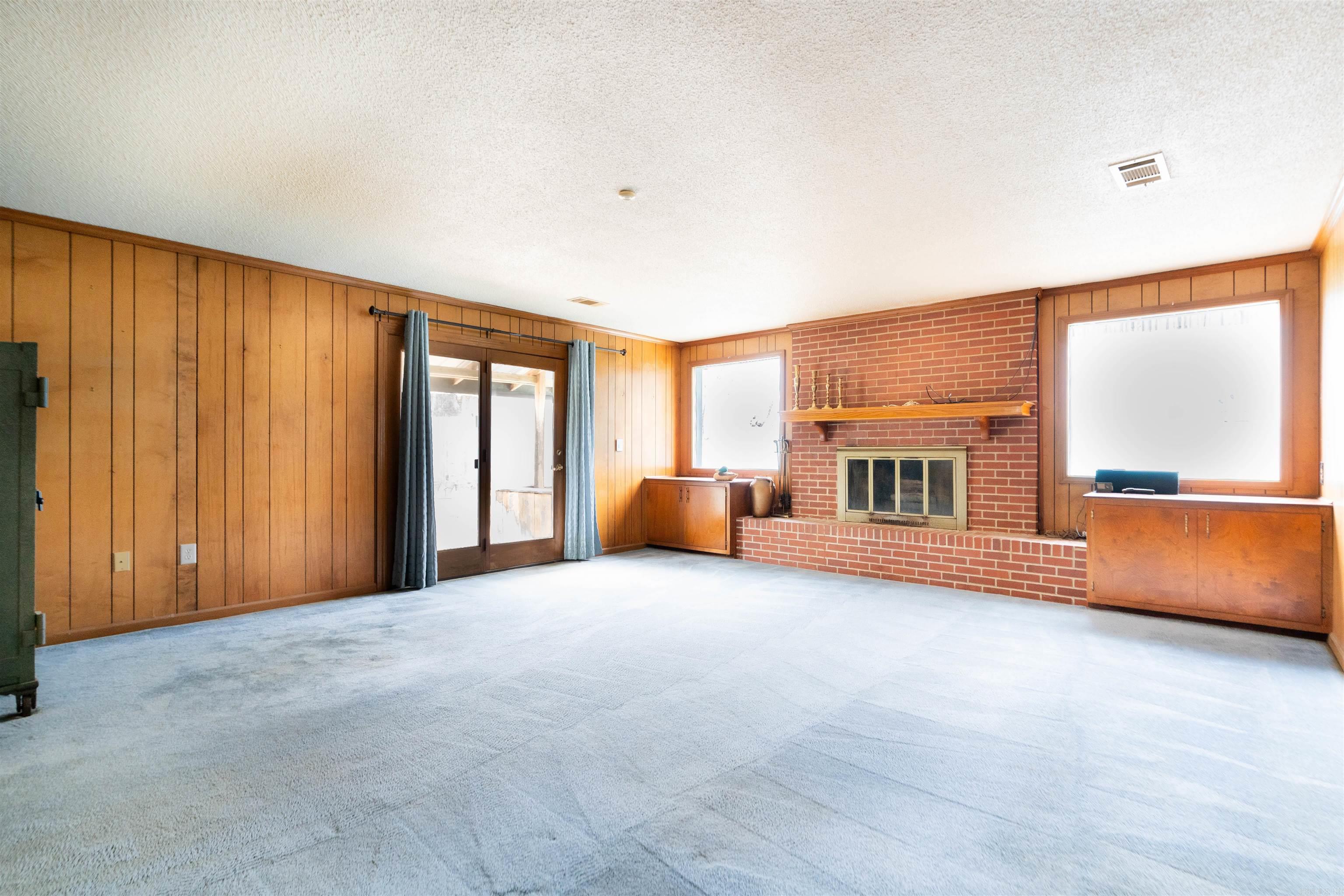 OAK HILLS ADDITION - Residential