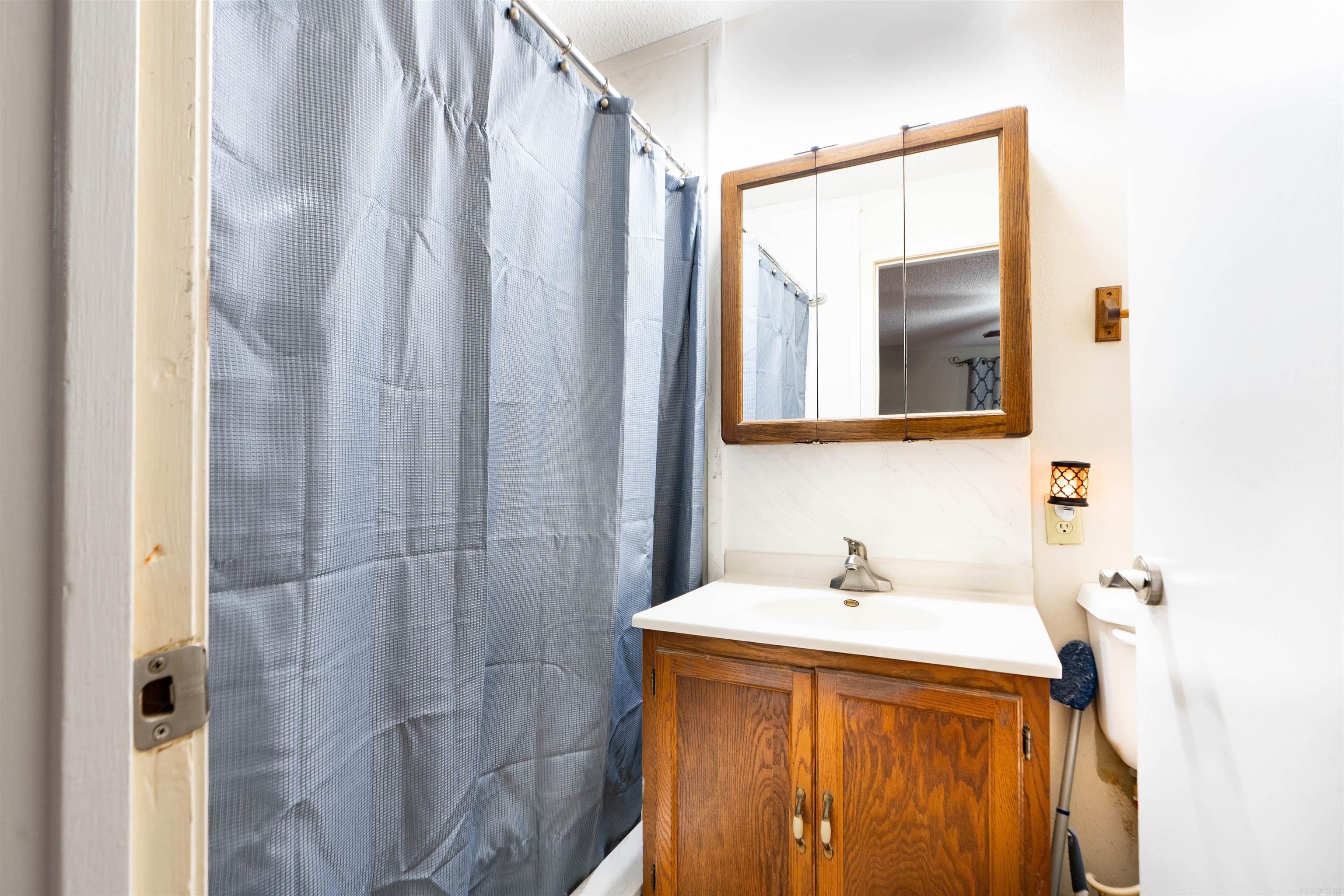 OAK HILLS ADDITION - Residential