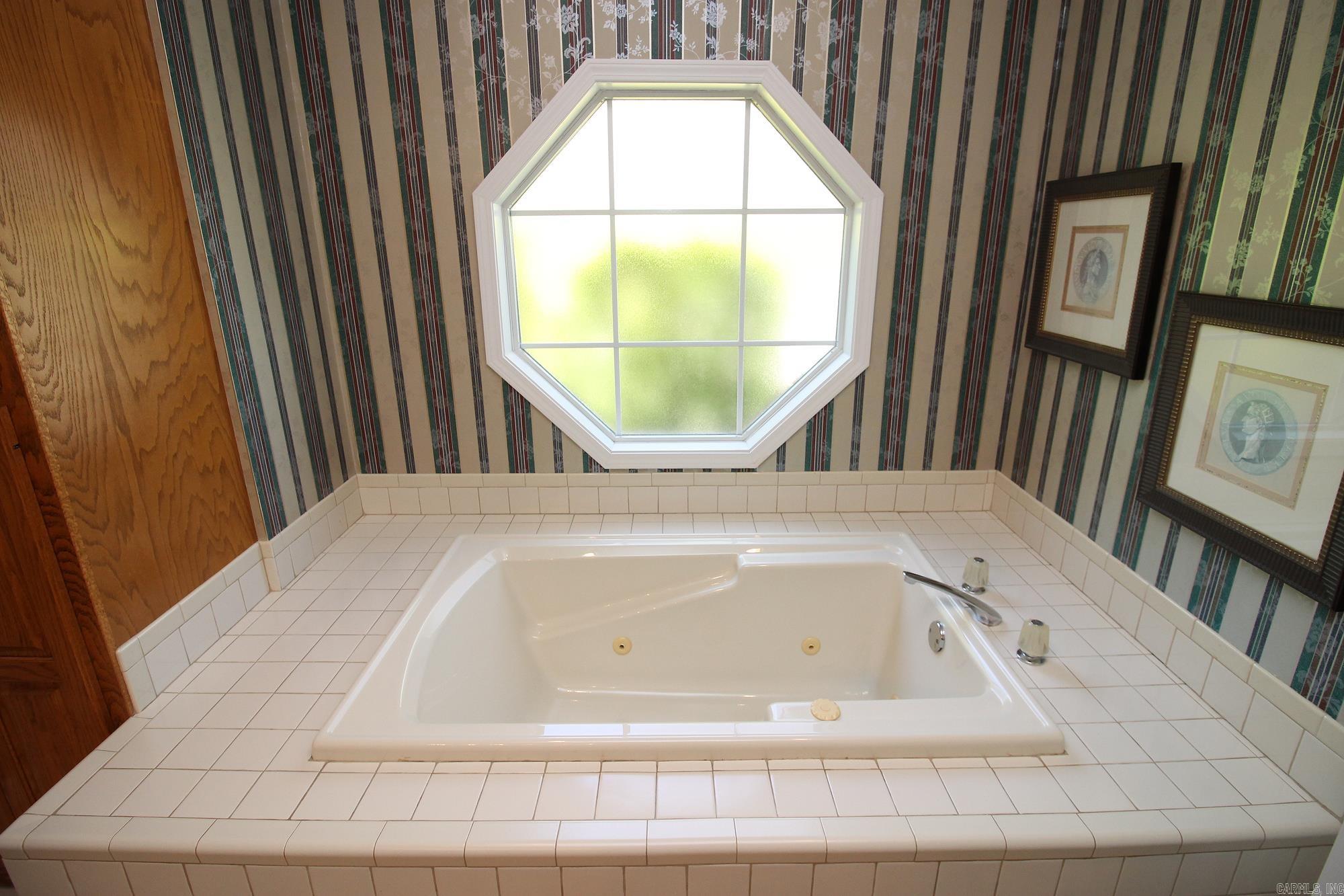 PARK RIDGE ESTATE - Residential