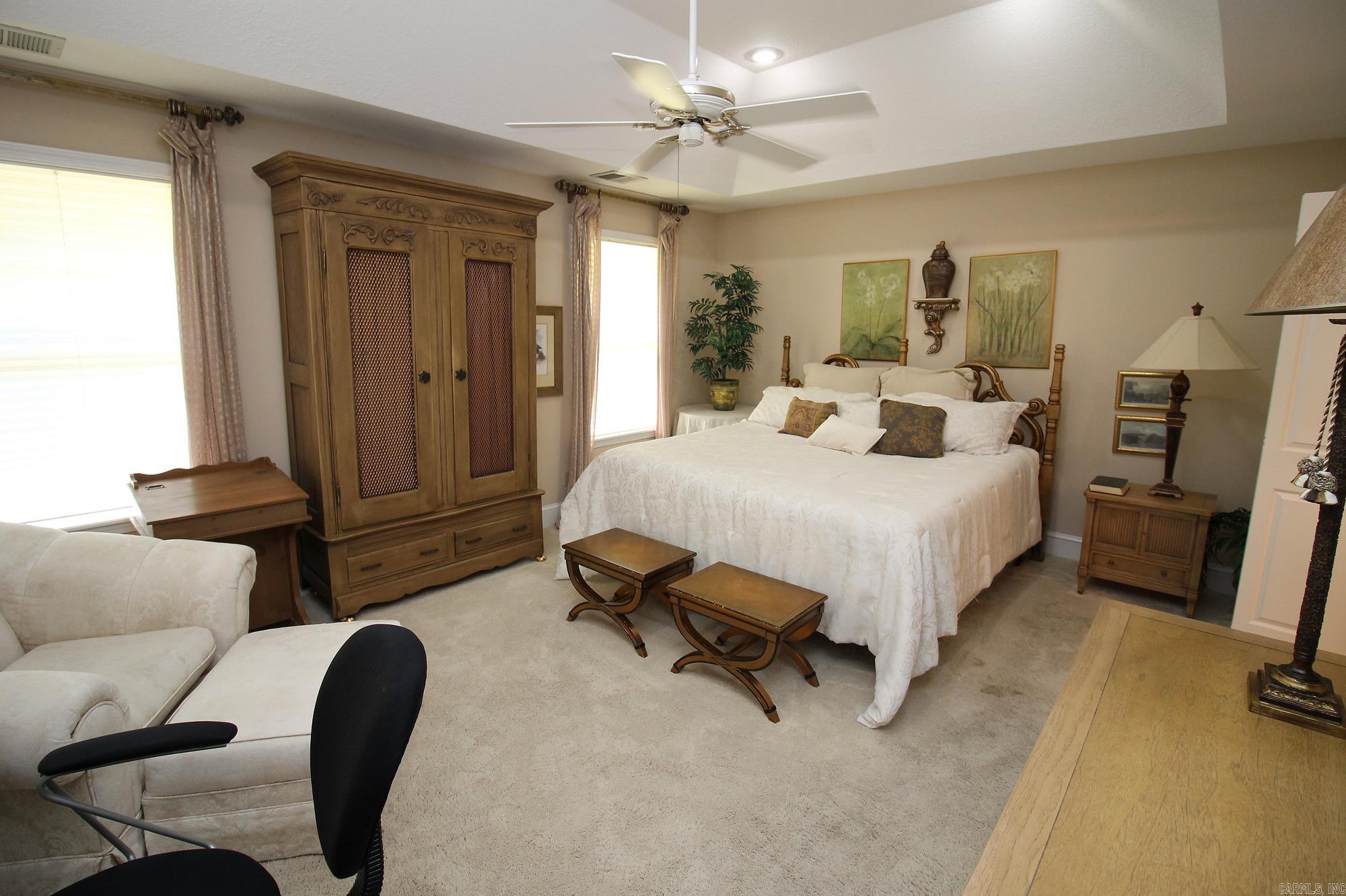 PARK RIDGE ESTATE - Residential