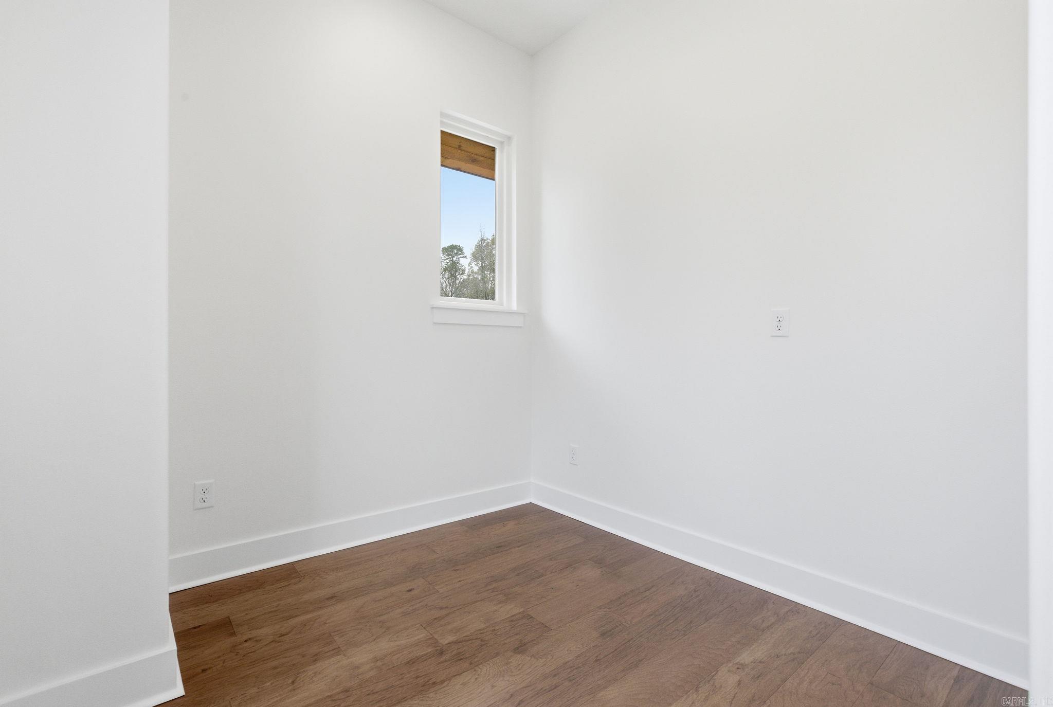 AVILLA MANOR - Residential