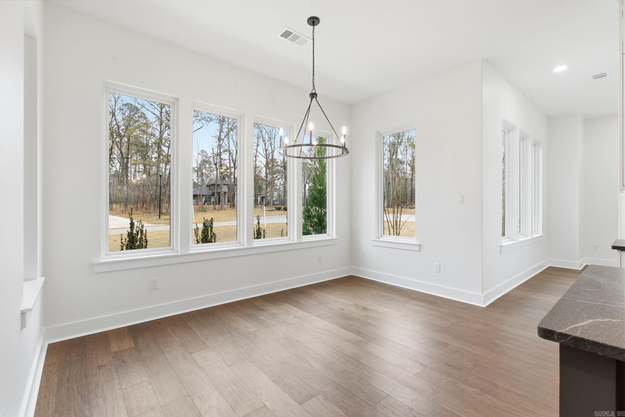 AVILLA MANOR - Residential