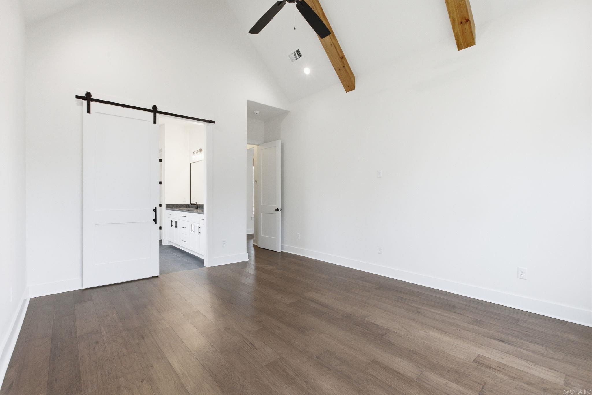 AVILLA MANOR - Residential