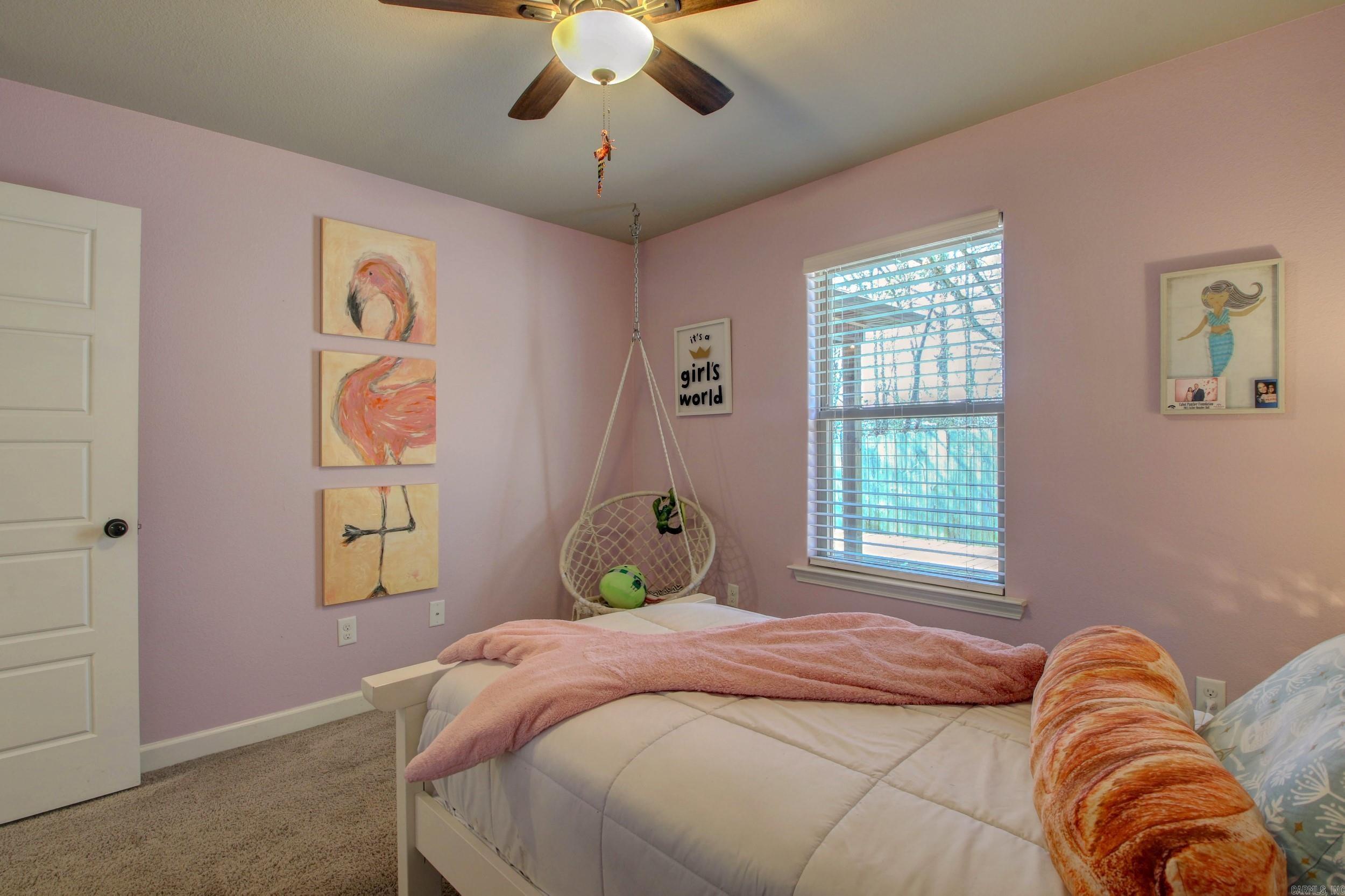 AUSTIN VILLAGE - Residential