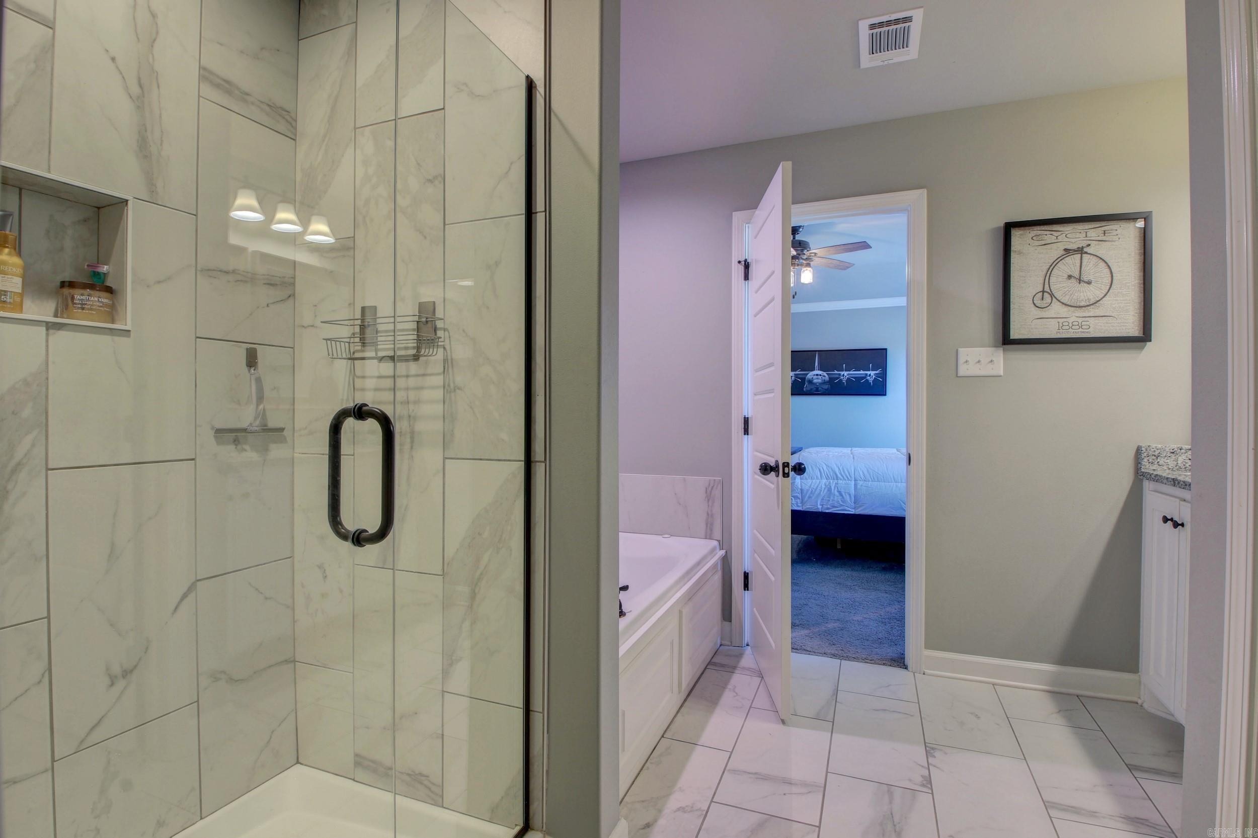 AUSTIN VILLAGE - Residential