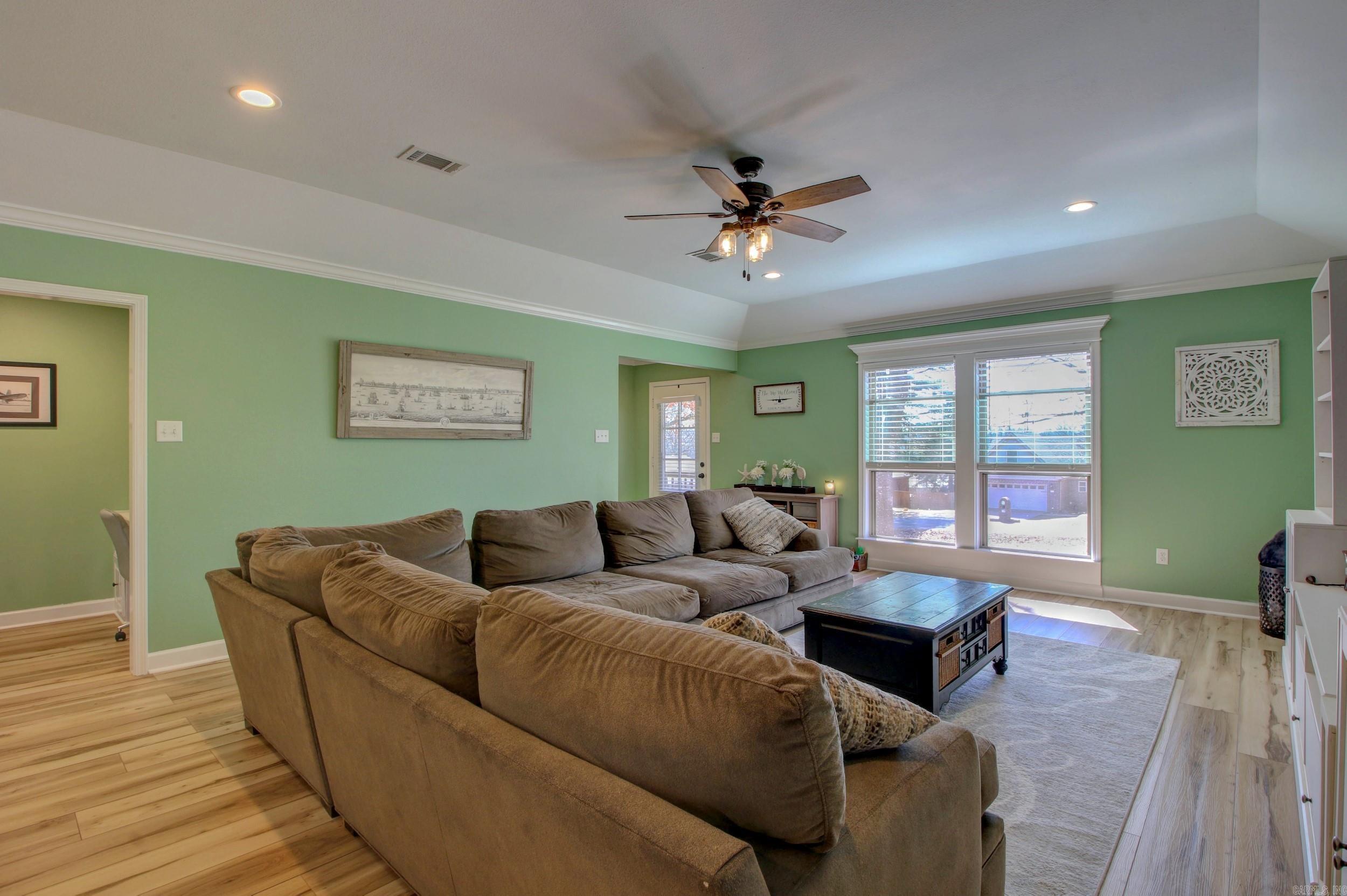 AUSTIN VILLAGE - Residential