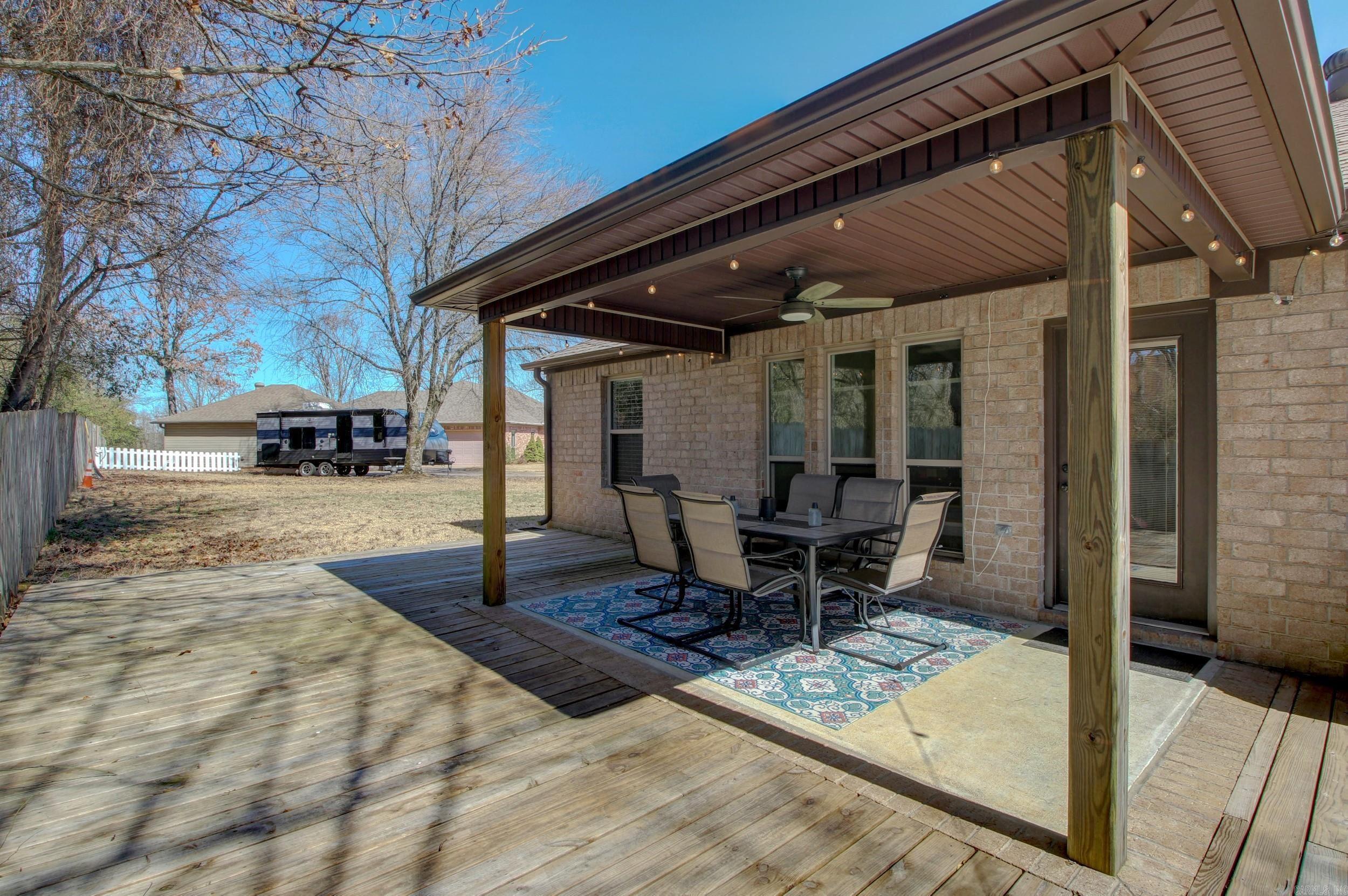 AUSTIN VILLAGE - Residential