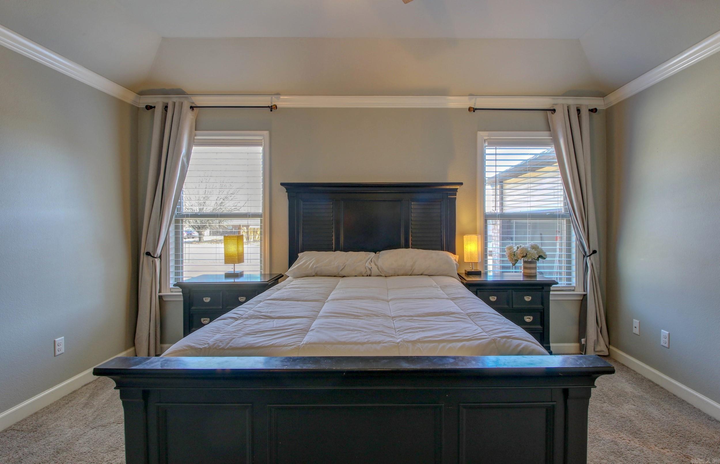 AUSTIN VILLAGE - Residential