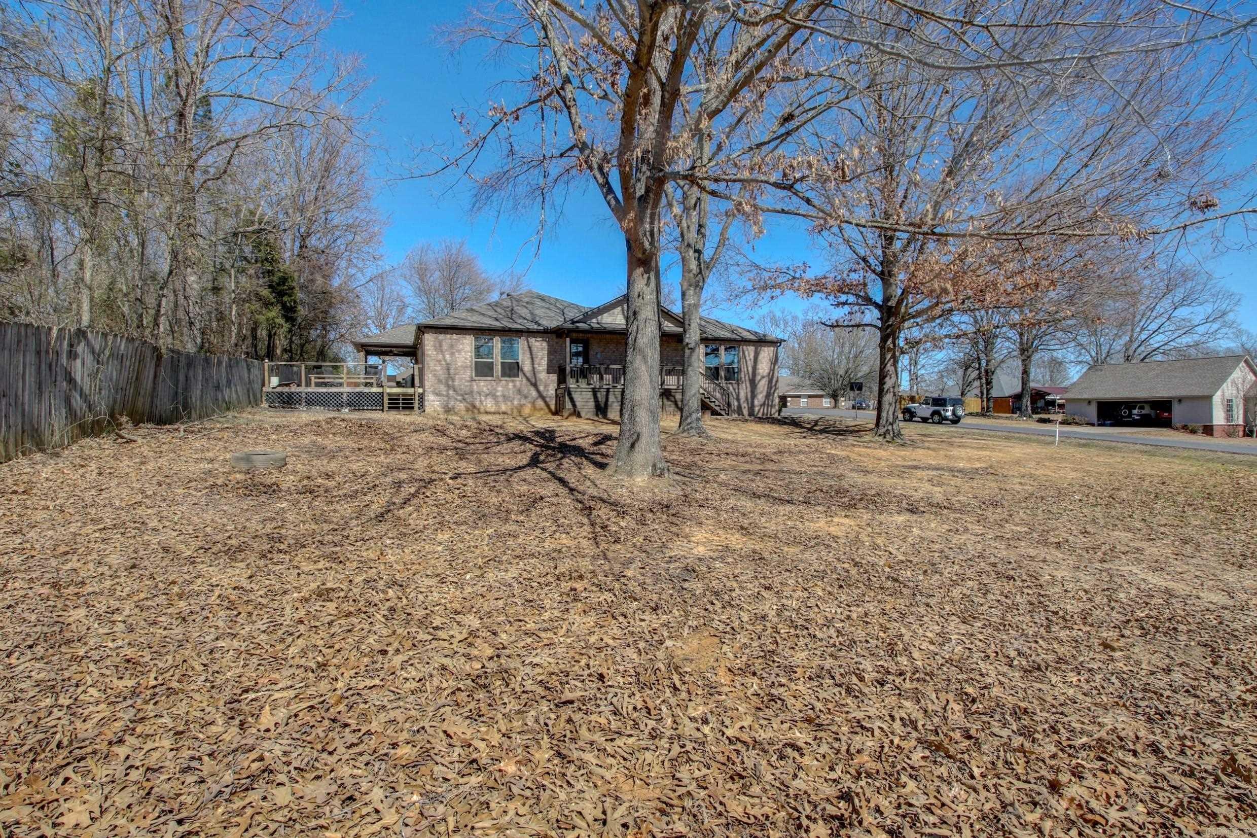 AUSTIN VILLAGE - Residential