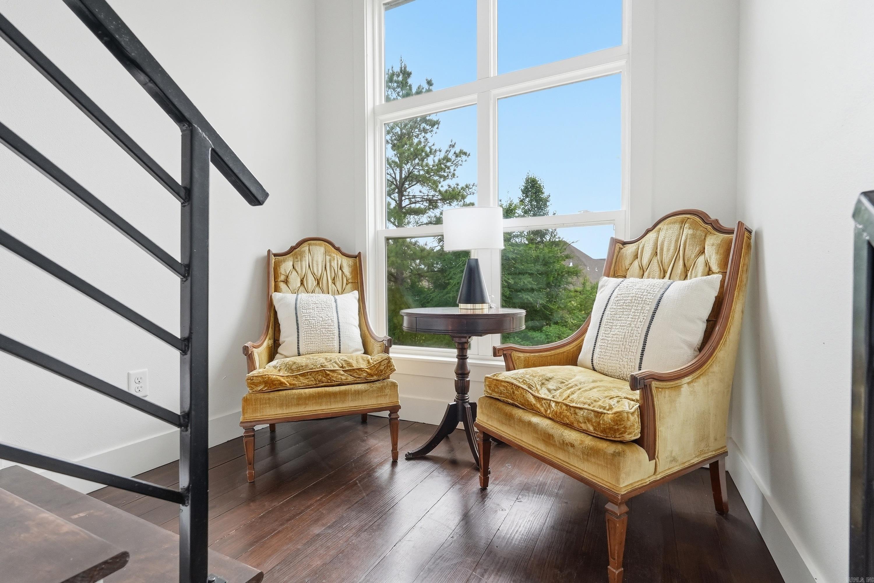 EDGEWOOD PARK - Residential