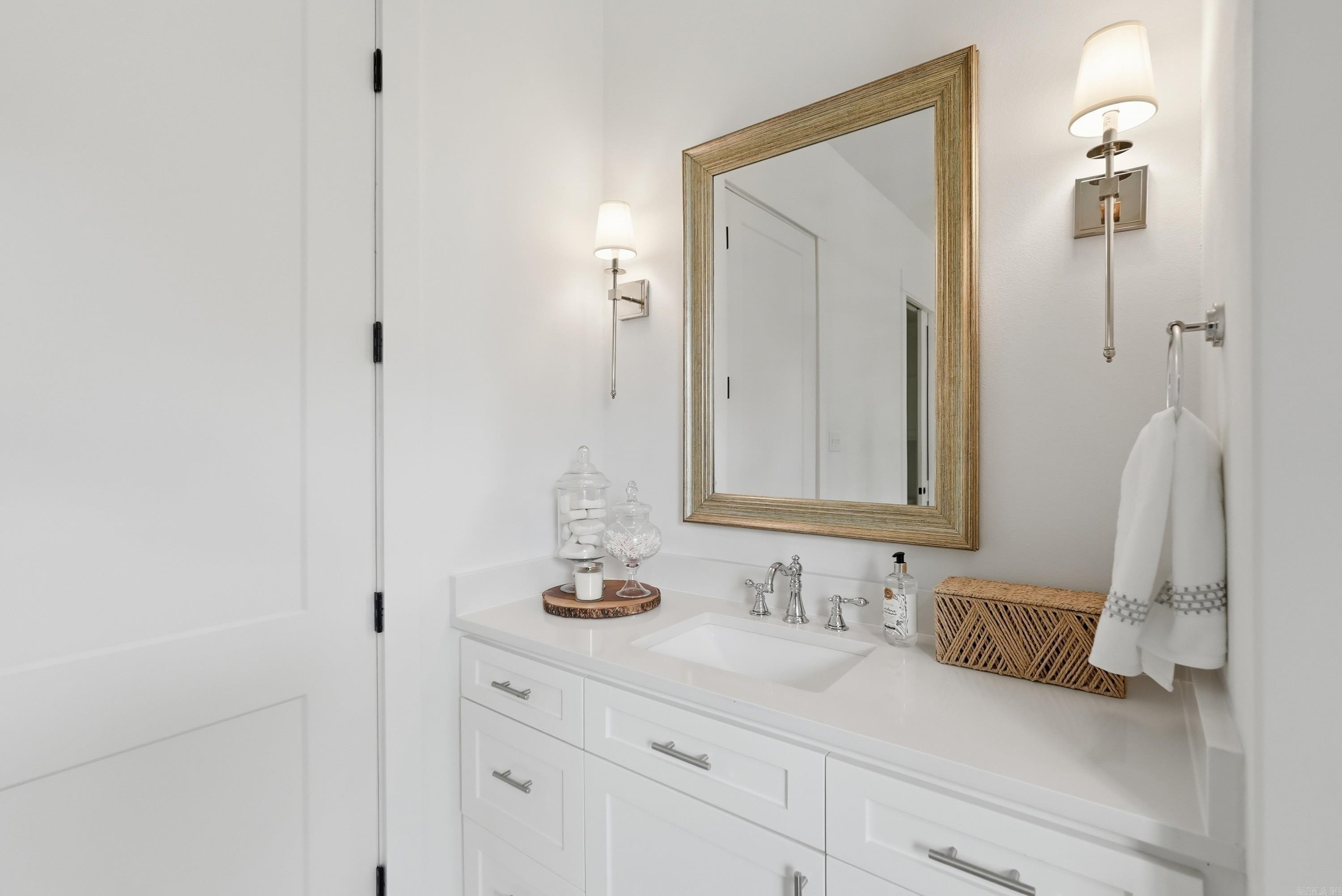 EDGEWOOD PARK - Residential