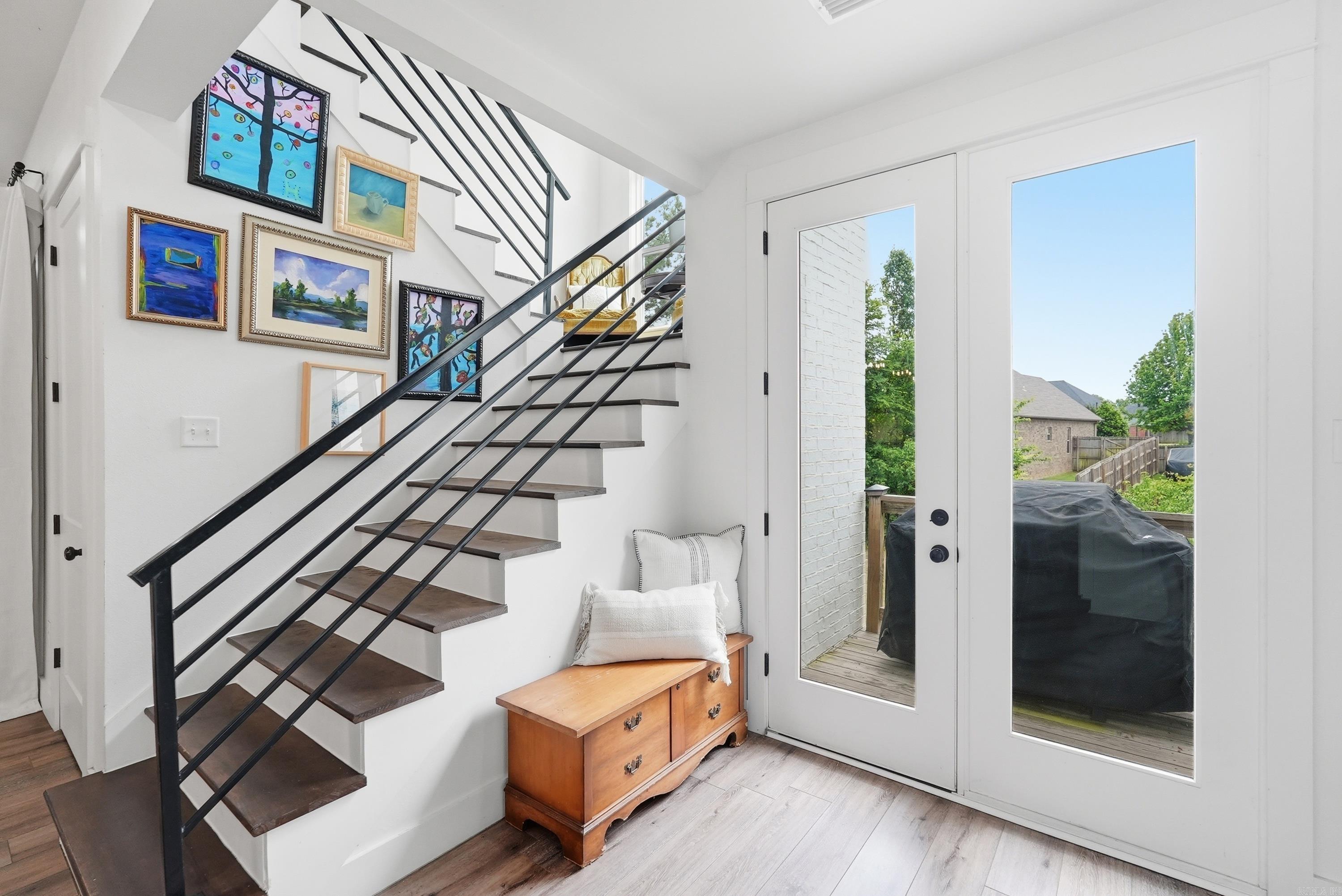EDGEWOOD PARK - Residential