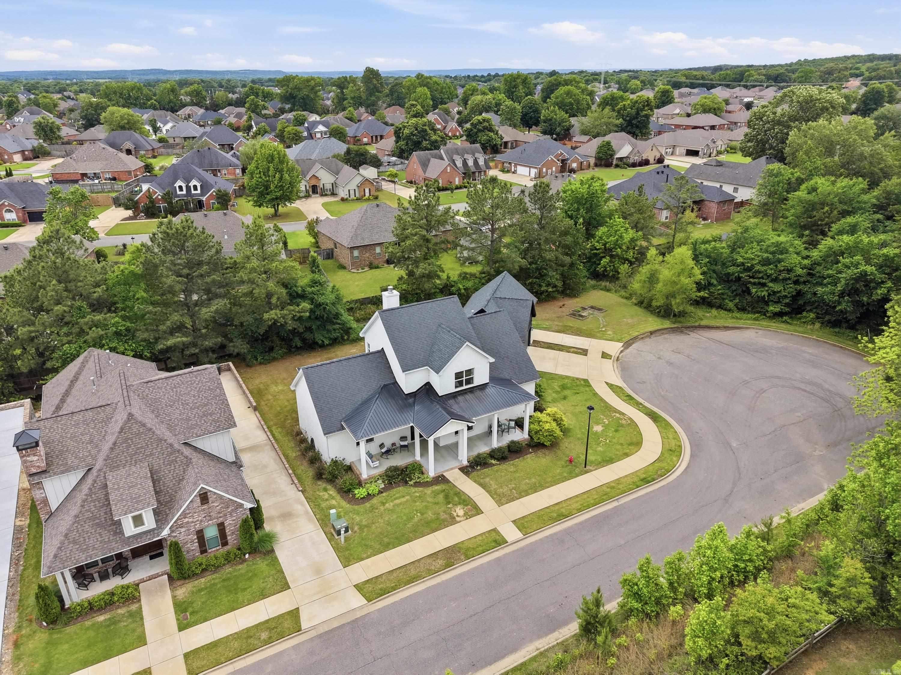 EDGEWOOD PARK - Residential