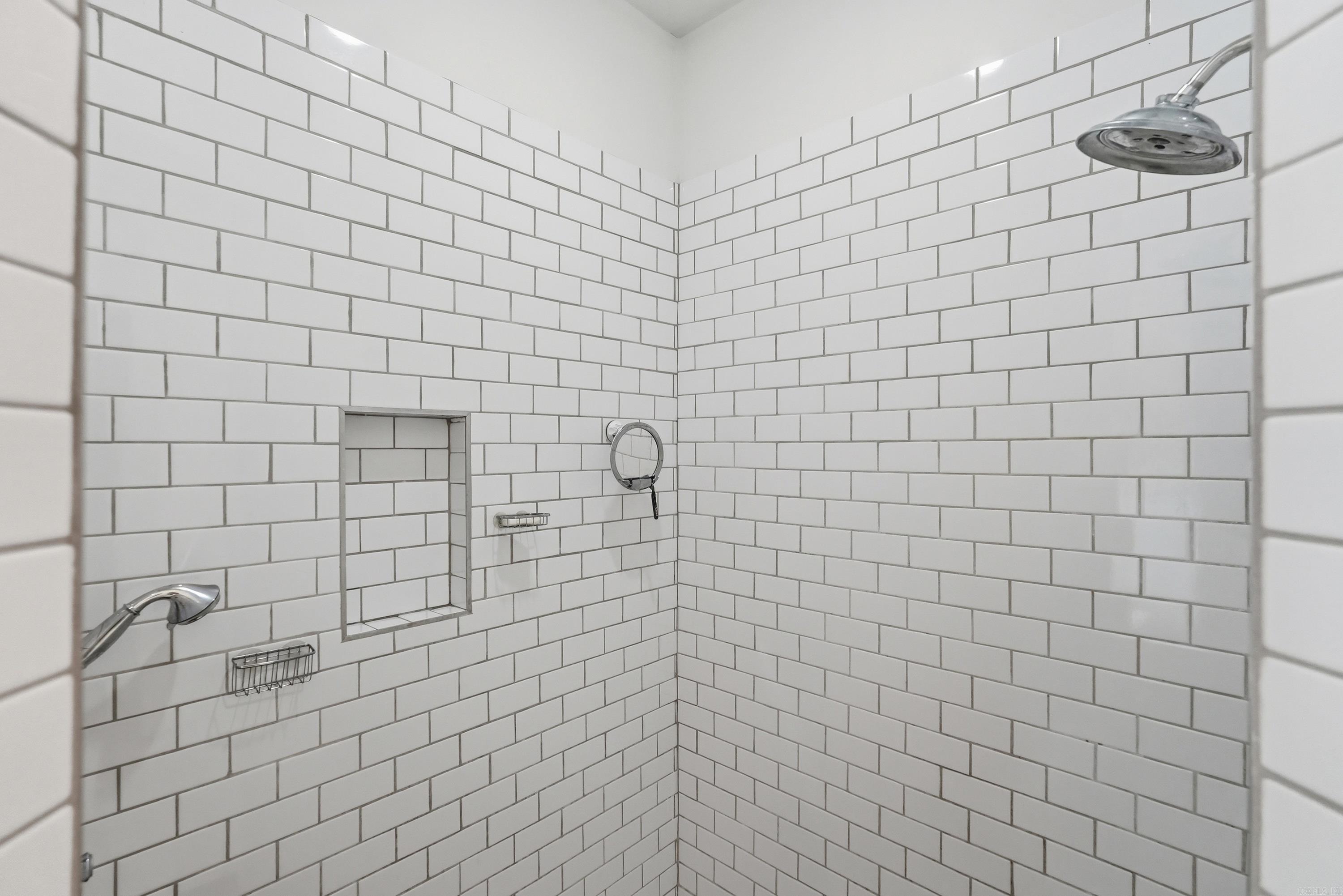 EDGEWOOD PARK - Residential