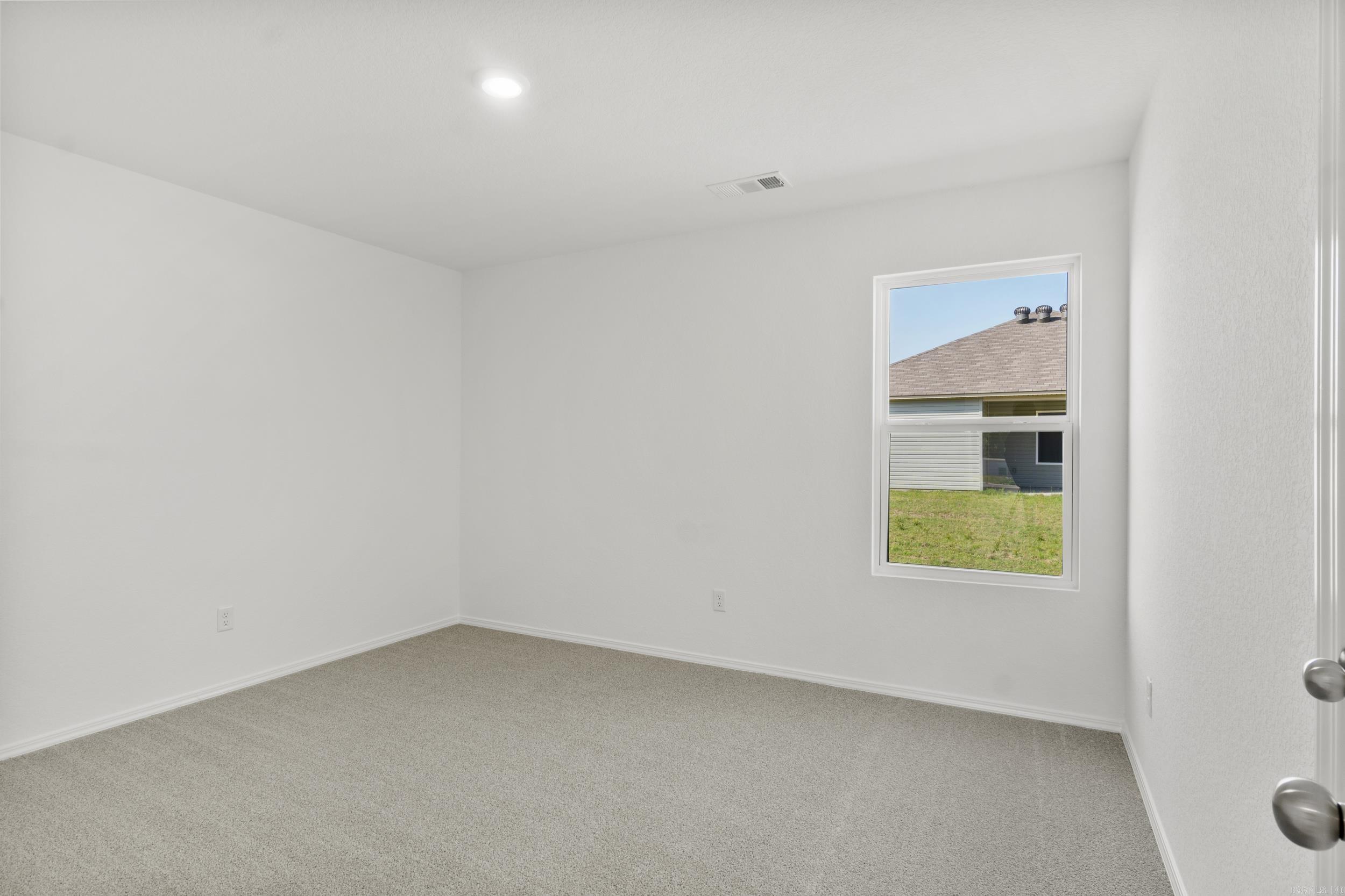 DEERFIELD ESTATES - Residential