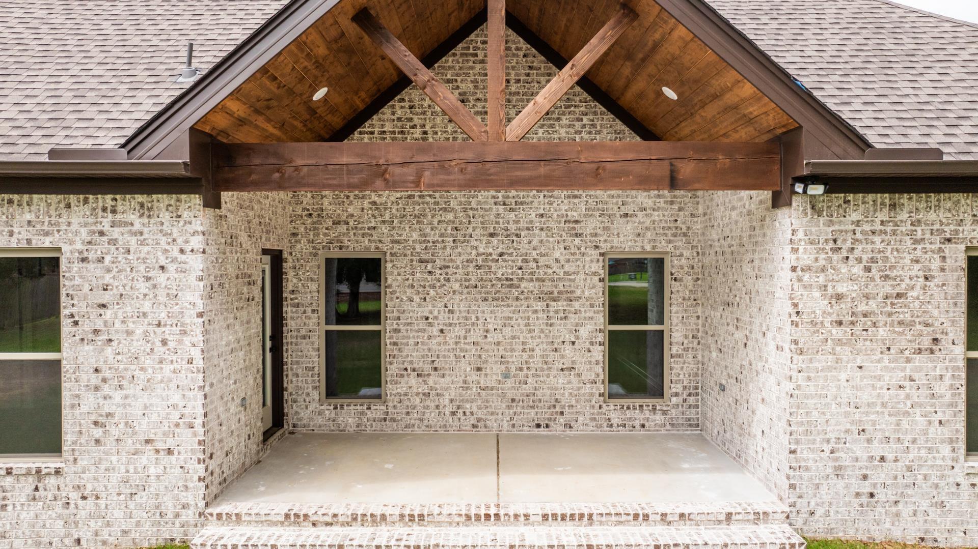 SUNSET LANDING - Residential