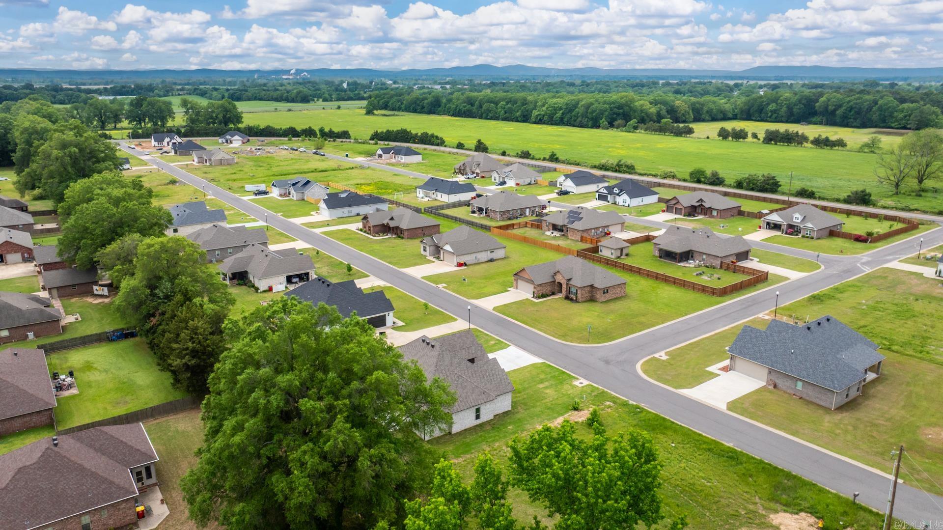 SUNSET LANDING - Residential