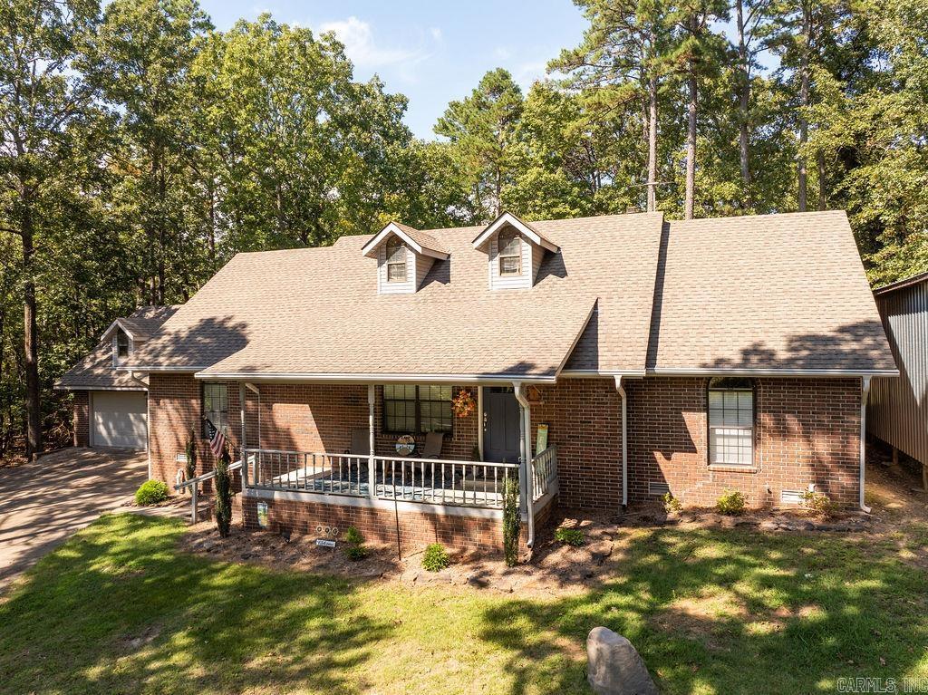 BAYWOOD - LAKE - Residential